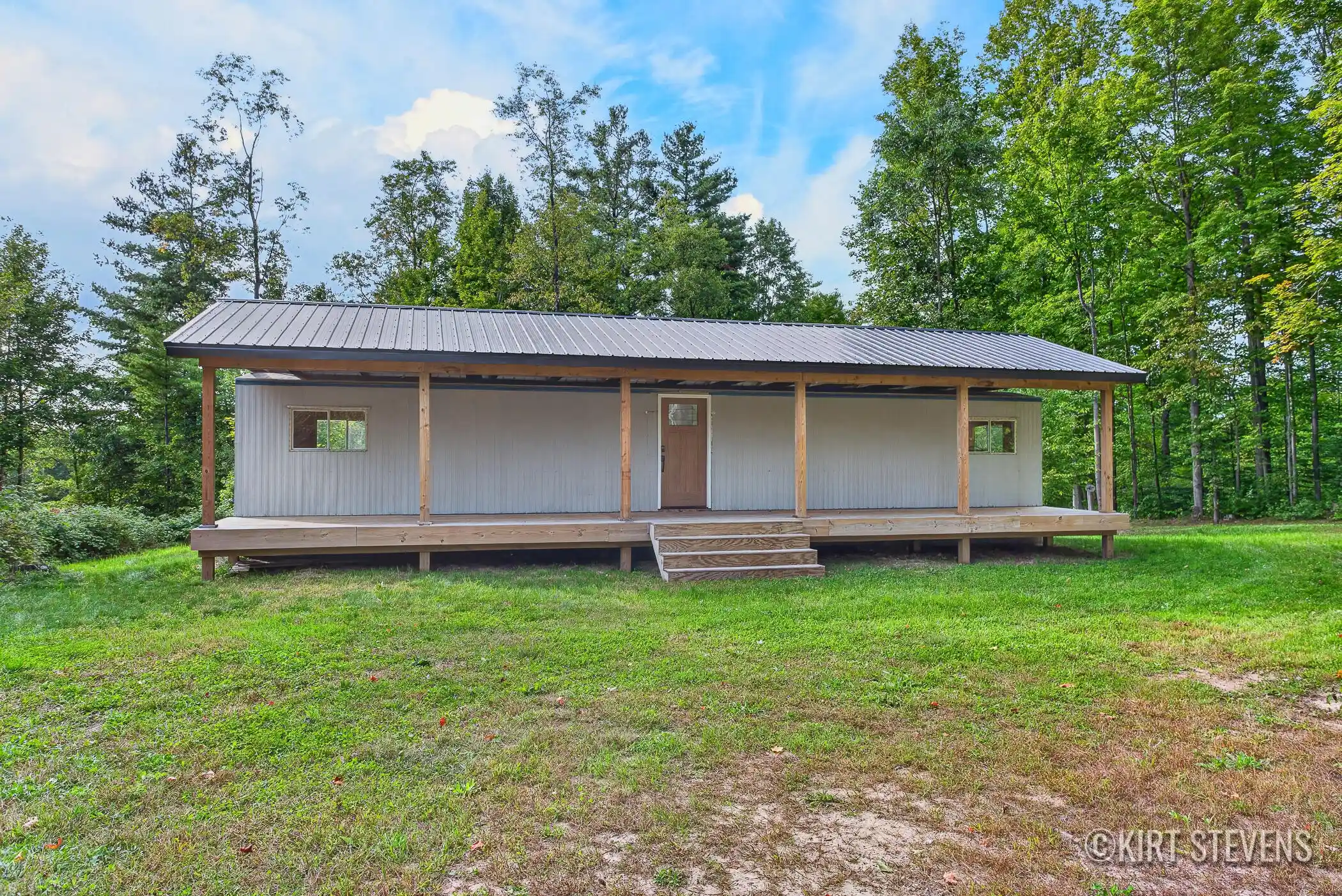 Photo 1 of Single family home for sale at 5626 W Rhoby Rd, Lake City, MI 49651 | MLS# 65026051125 | Listing updated on 2026-10-13