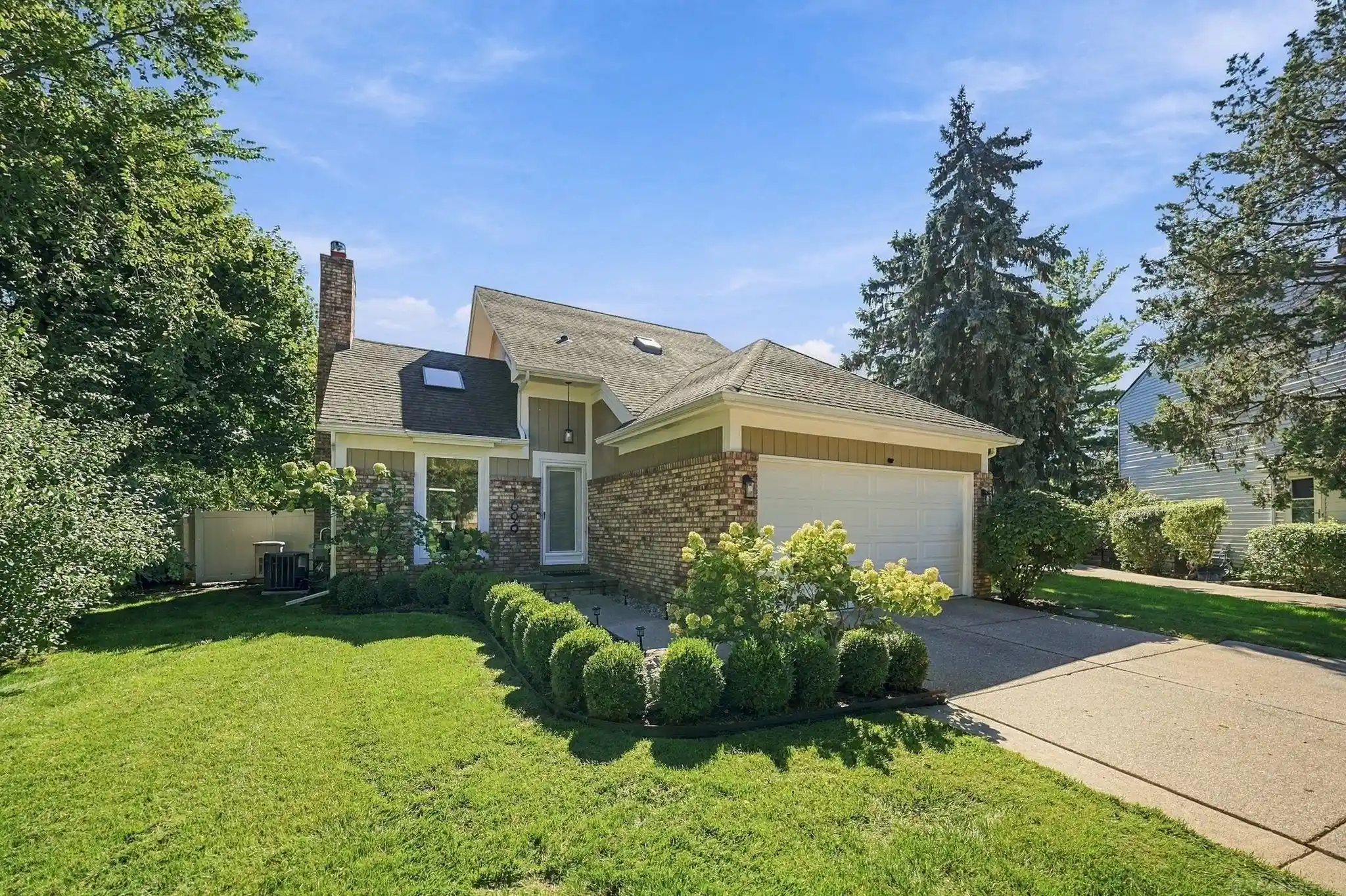 Photo 1 of Sale Pending at 1699 Hanley Ct, Birmingham, MI 48009 | MLS# 58050222933 | Listing updated on 2026-09-25