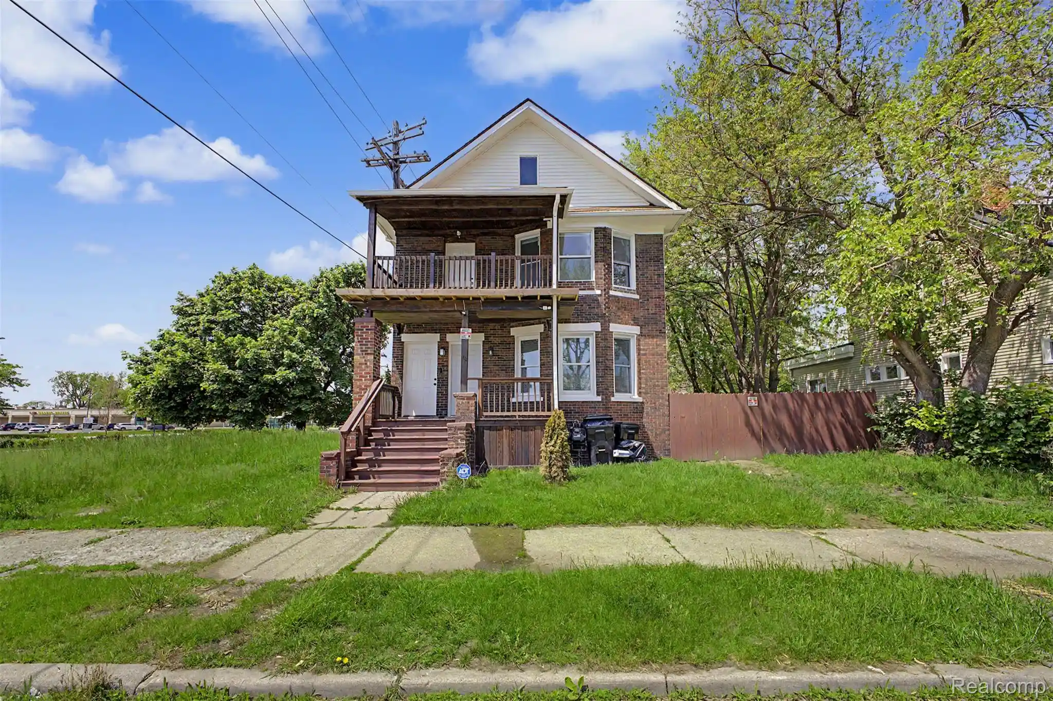 Photo 1 of Single family home for sale at 1728 Pingree St, Detroit, MI 48206 | MLS# 20261077616 | Listing updated on 2026-09-29