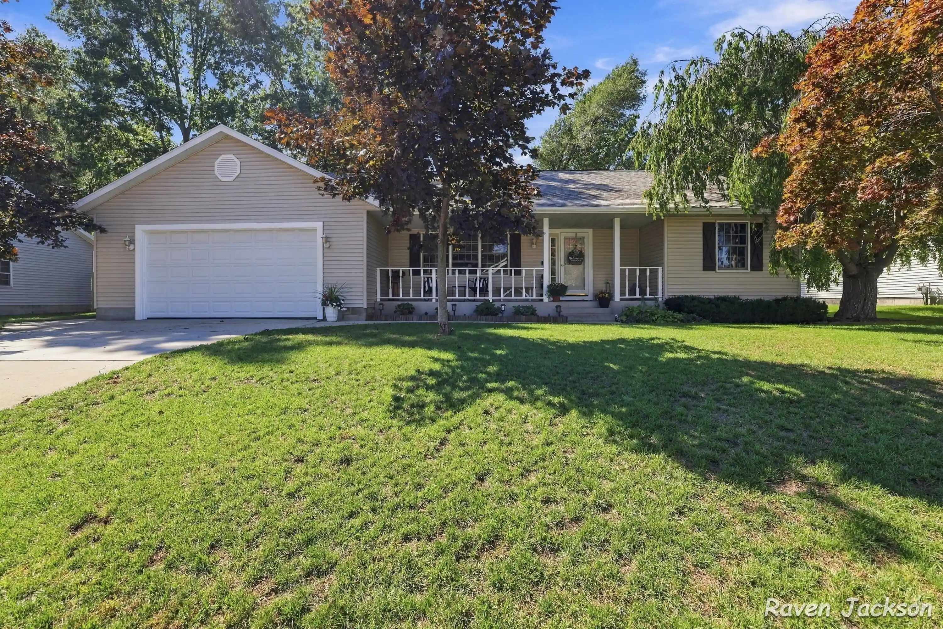 Photo 1 of Sale Pending at 2487 Greenwood St, Muskegon, MI 49441 | MLS# 65026051175 | Listing updated on 2026-10-02