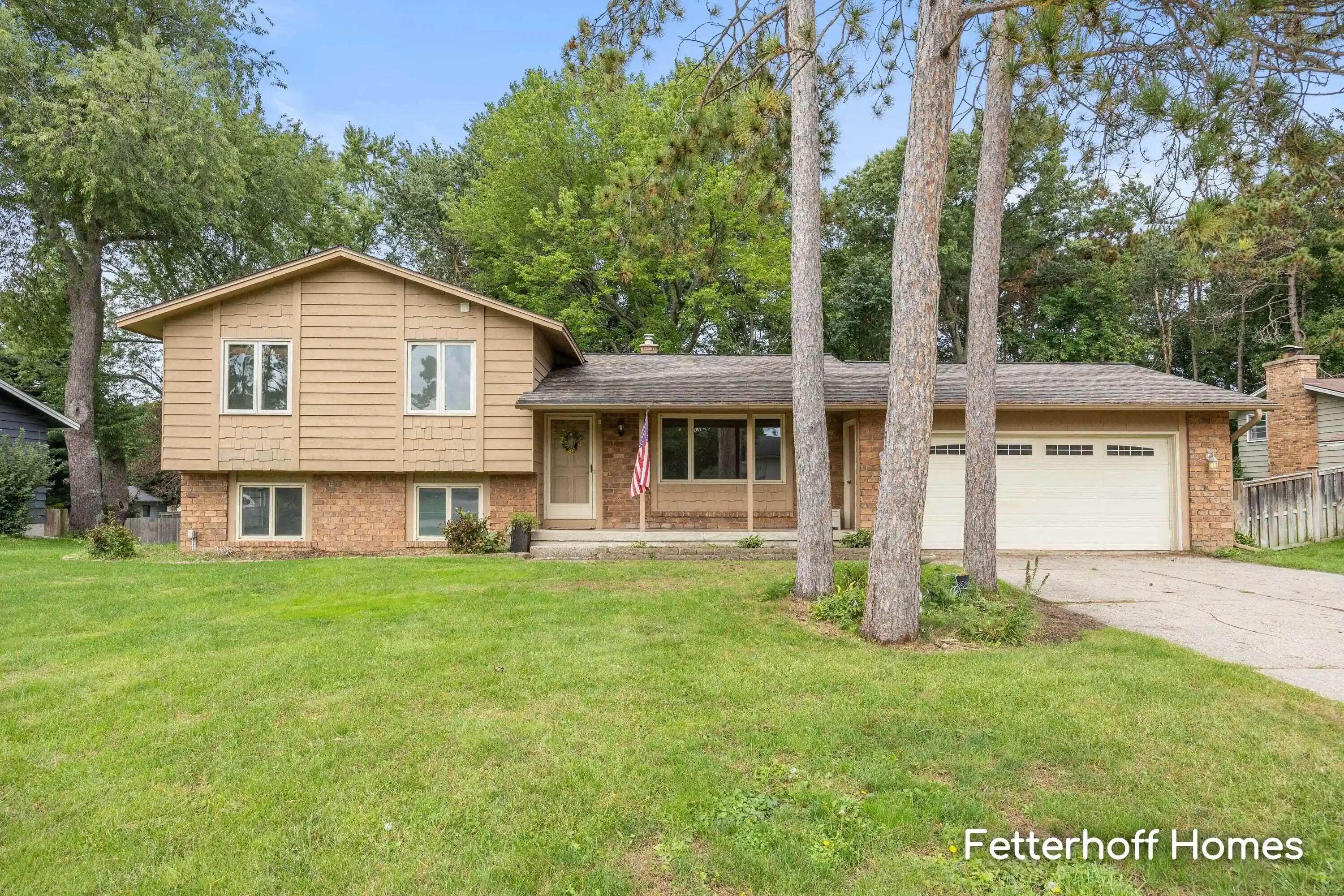 Photo 1 of Sale Pending at 6325 Bechalla Dr Se, Grand Rapids, MI 49546 | MLS# 65026051201 | Listing updated on 2026-10-02