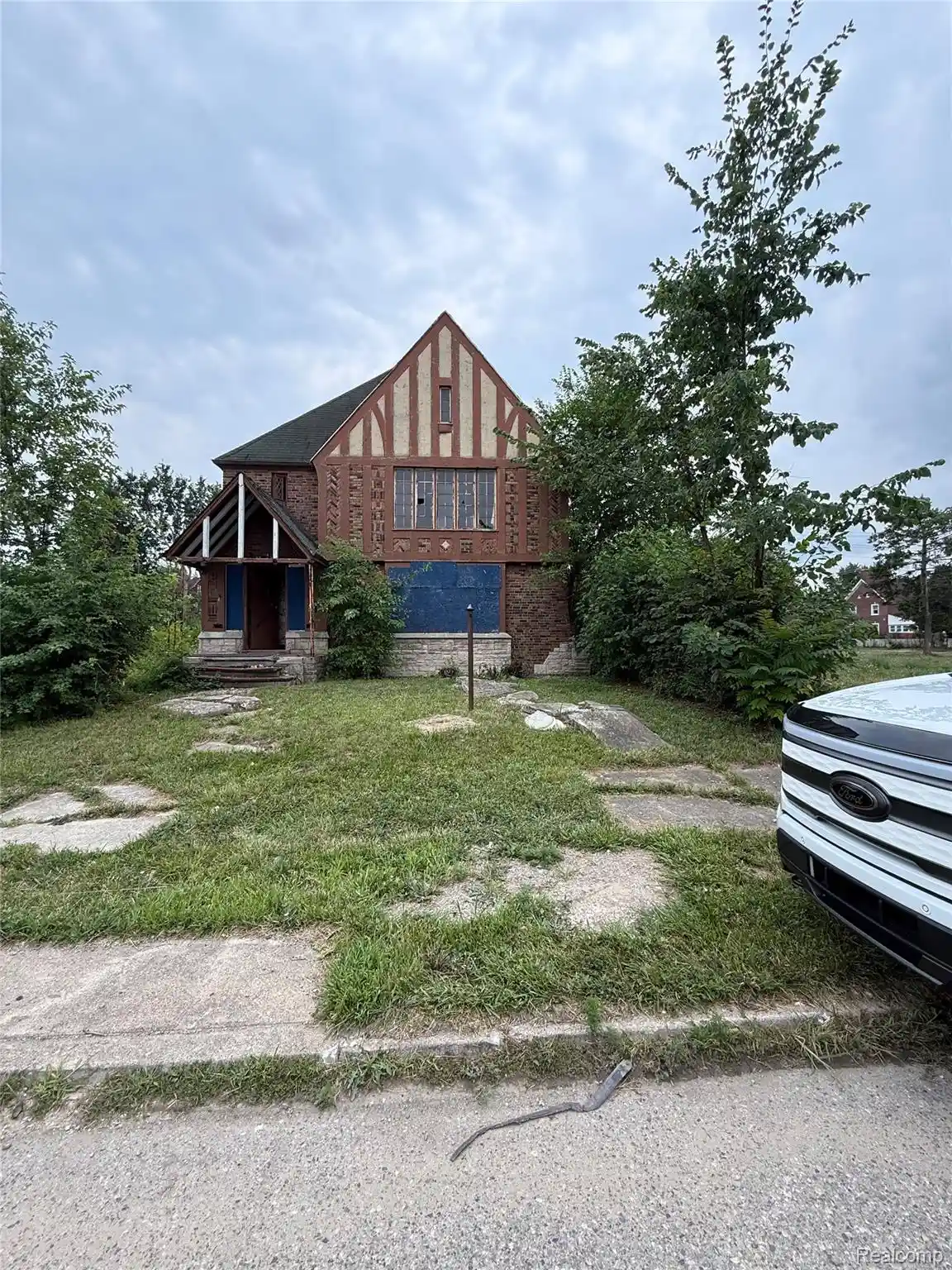 Photo 1 of Multi family home for sale at 2325 Calvert St, Detroit, MI 48206 | MLS# 20261077693 | Listing updated on 2026-09-26