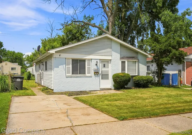 Photo 1 of Sale Pending at 5888 Westlake St, Taylor, MI 48180 | MLS# 20261077723 | Listing updated on 2026-10-29