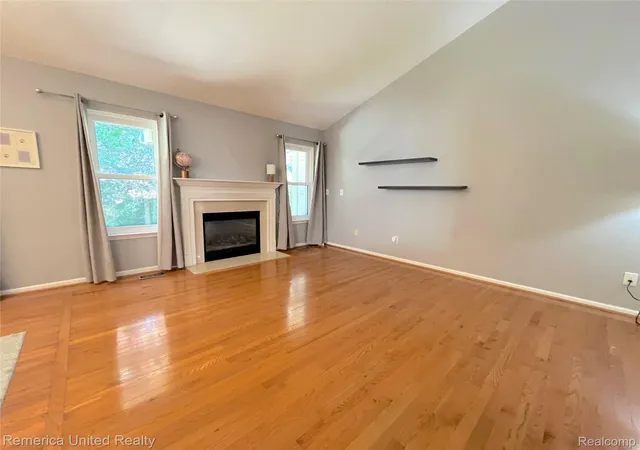 Listing Photo 1 - Condo for sale in building located at 3397 Dewdrop Ln, Howell, MI 48843
