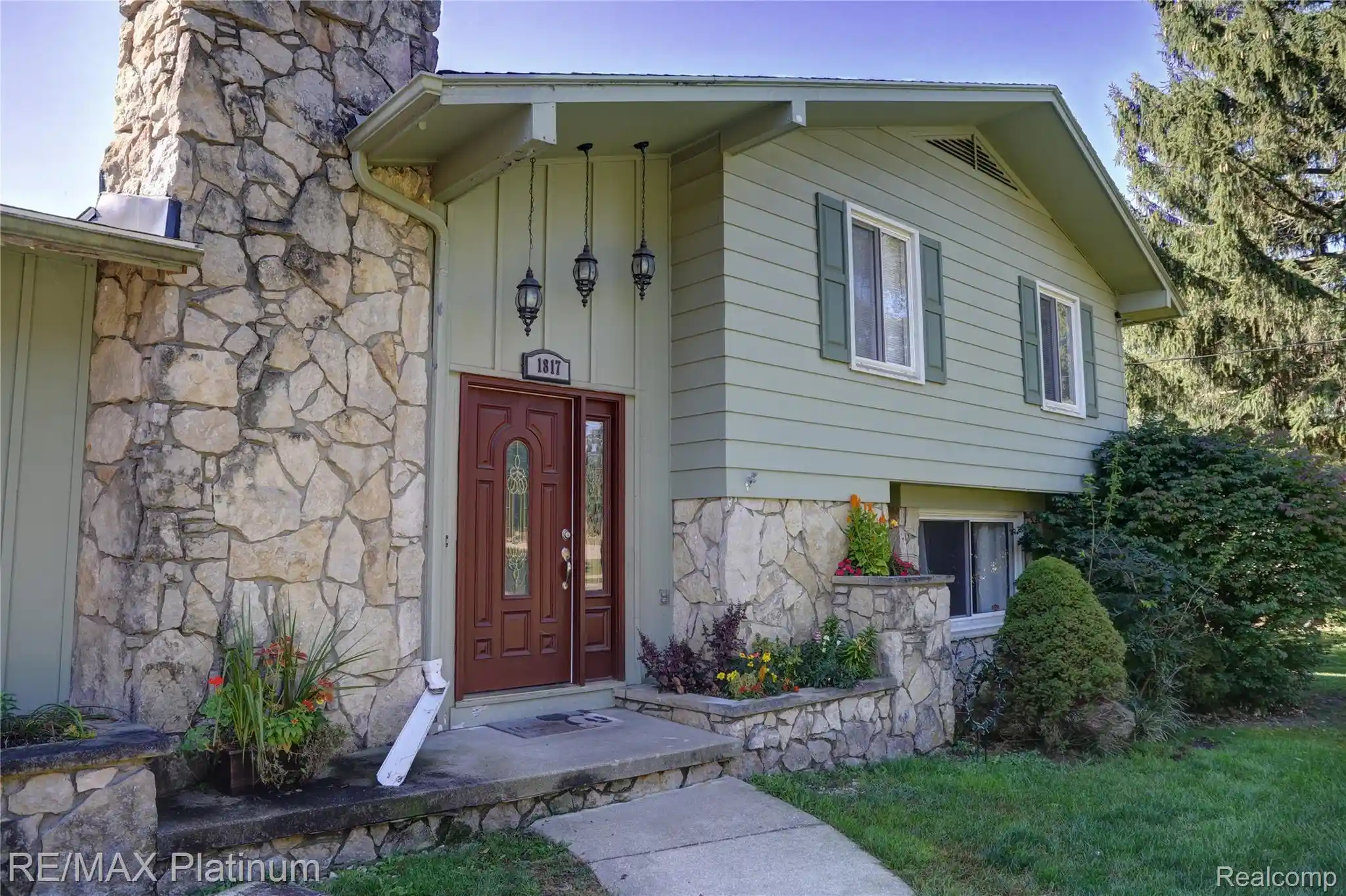Single family home for sale at 1817 S Walmont Rd, Jackson, MI 49203 | MLS# 20261077804