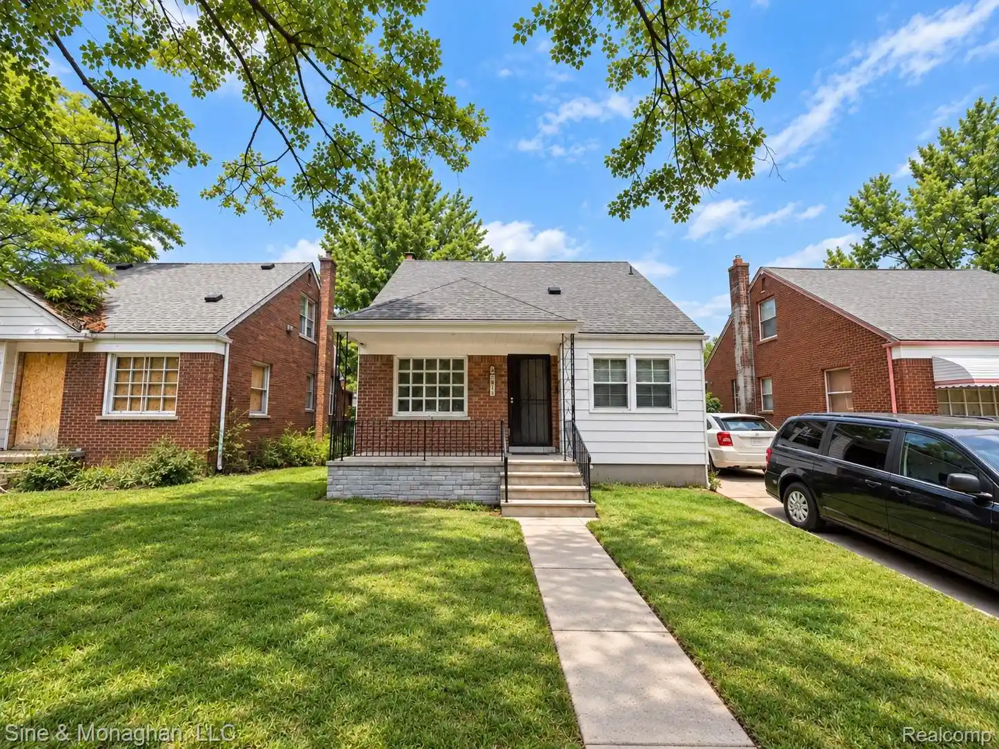 Photo 1 of Single family home for sale at 15211 Park Grv St, Detroit, MI 48205 | MLS# 20261077838 | Listing updated on 2026-09-29