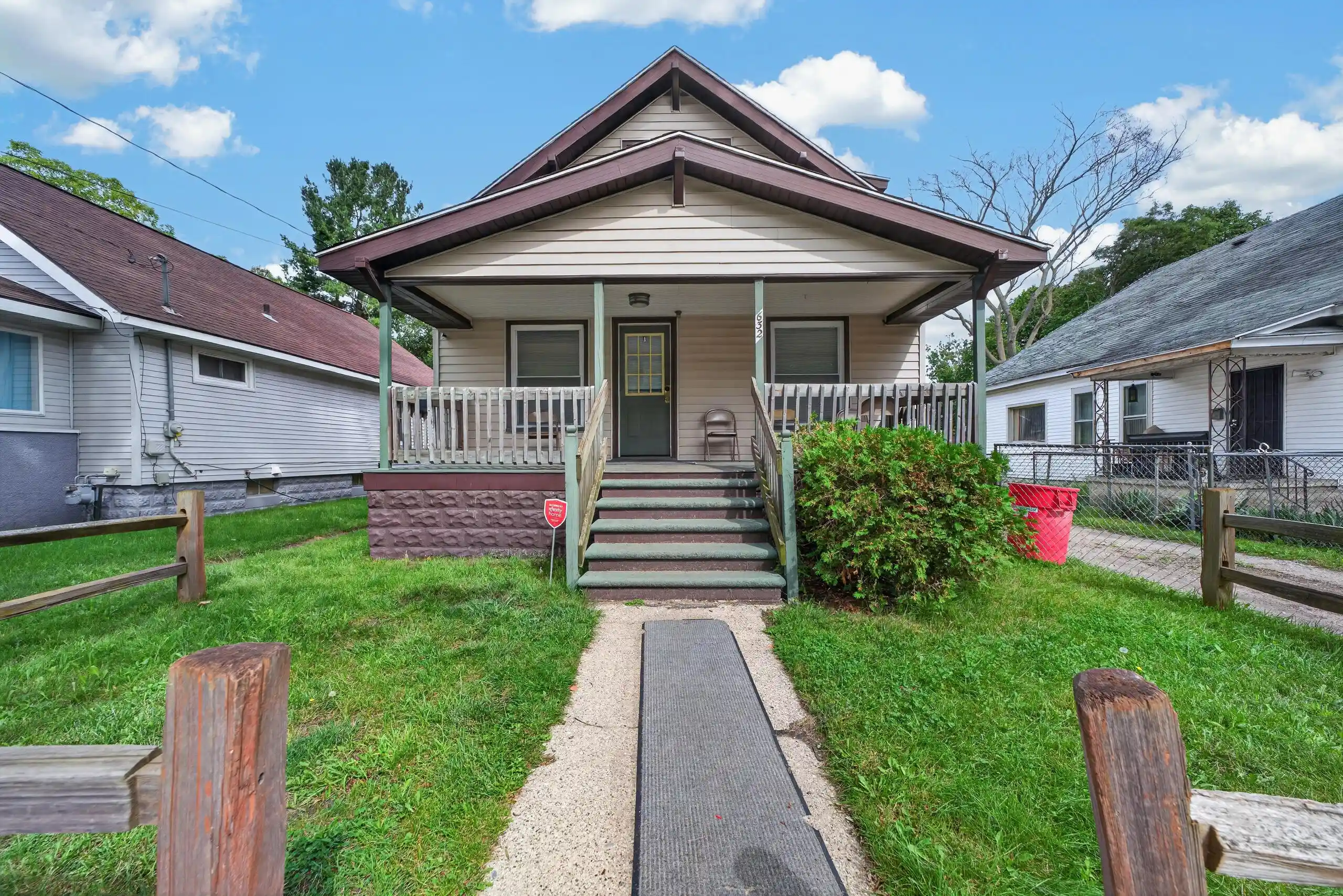 Multi family home for sale at 632 Allen Ave, Muskegon, MI 49442 | MLS# 71026051328