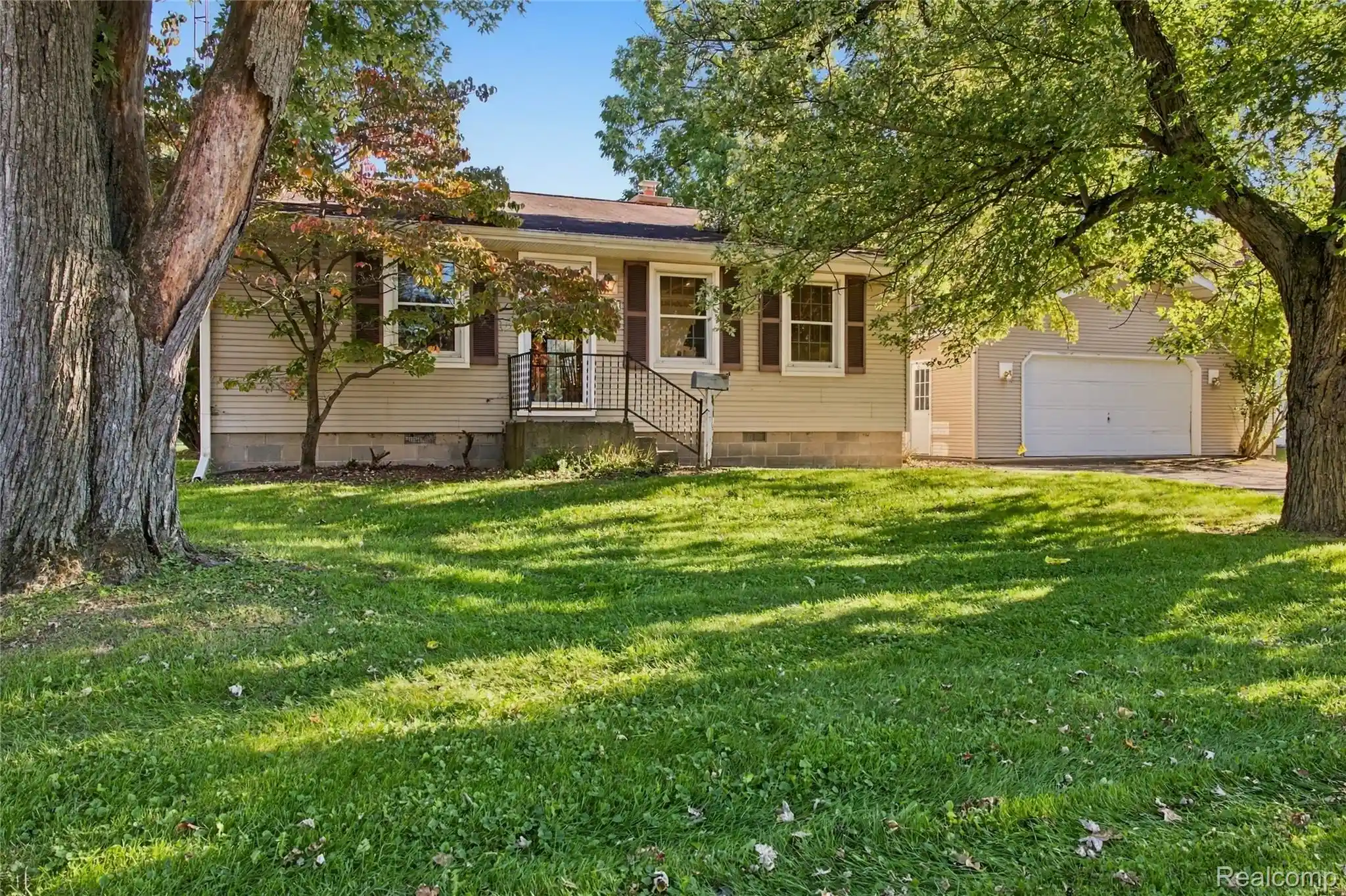 Photo 1 of Single family home for sale at 218 E North St, Chelsea, MI 48118 | MLS# 20261077879 | Listing updated on 2026-10-03