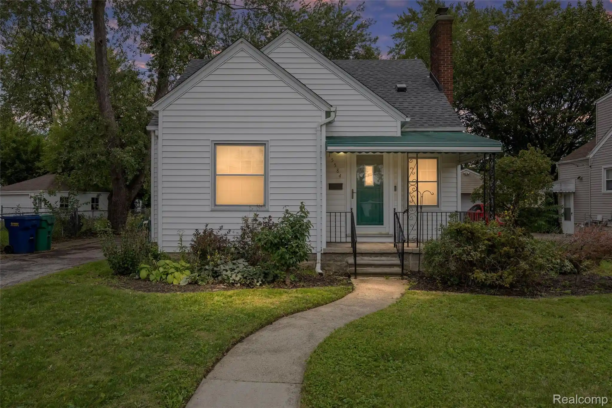 Photo 1 of Single family home for sale at 15584 Semrau Ave, Eastpointe, MI 48021 | MLS# 20261077884 | Listing updated on 2026-09-26