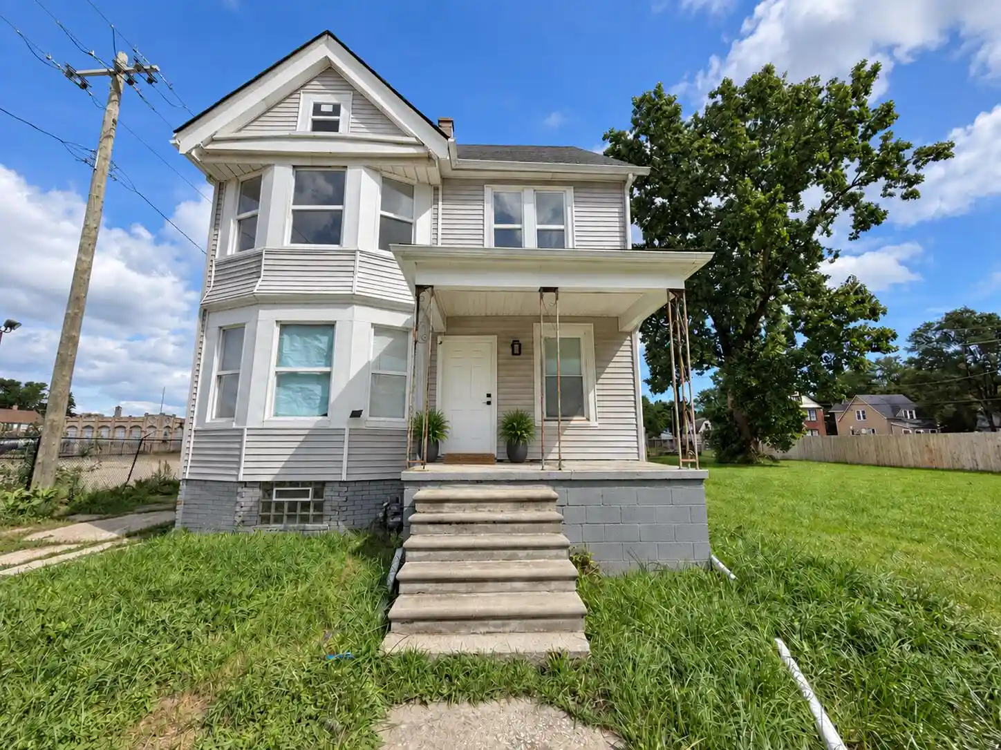 Photo 1 of Single family home for sale at 3518 Van Dyke St, Detroit, MI 48214 | MLS# 81026051368 | Listing updated on 2026-09-30
