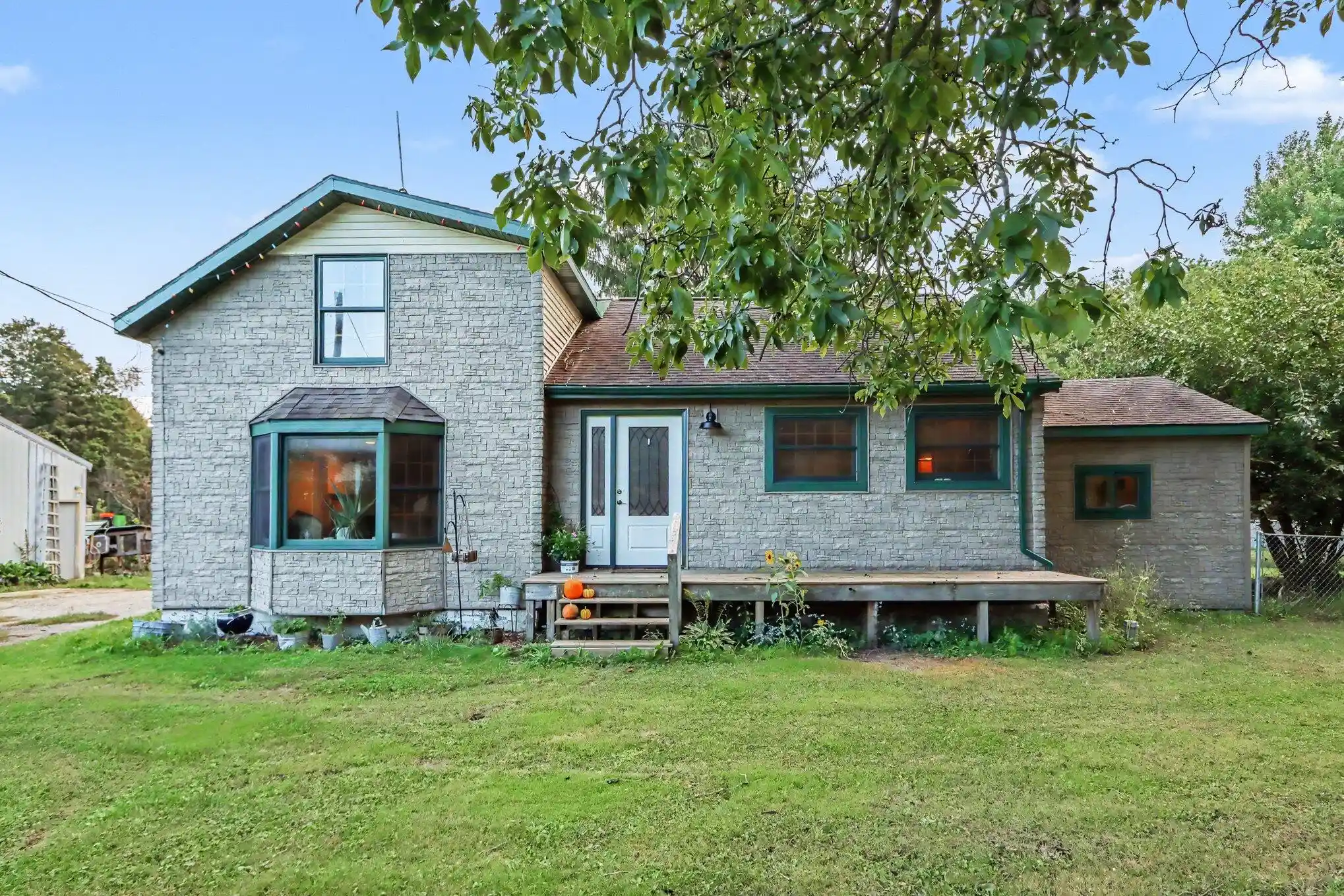 Photo 1 of Sale Pending at 26233 County Rd 687, Bangor, MI 49013 | MLS# 66026051385 | Listing updated on 2026-10-16