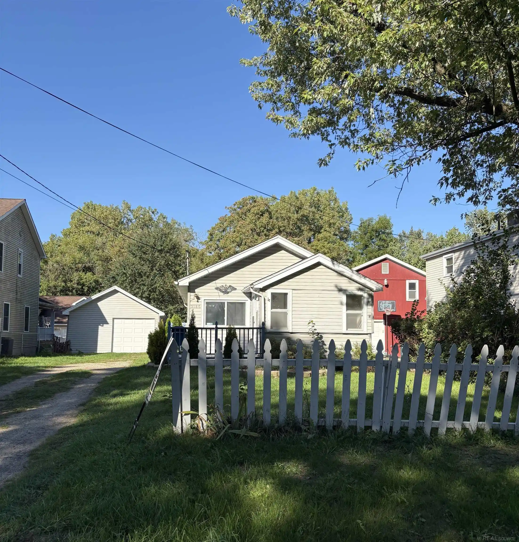 Photo 1 of Single family home for sale at 3185 Delaney St, Flint, MI 48506 | MLS# 58050223056 | Listing updated on 2026-10-21