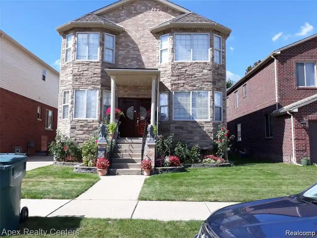 Photo 1 of Single family home for sale at 4905 Williamson St, Dearborn, MI 48126 | MLS# 20261077989 | Listing updated on 2026-10-14