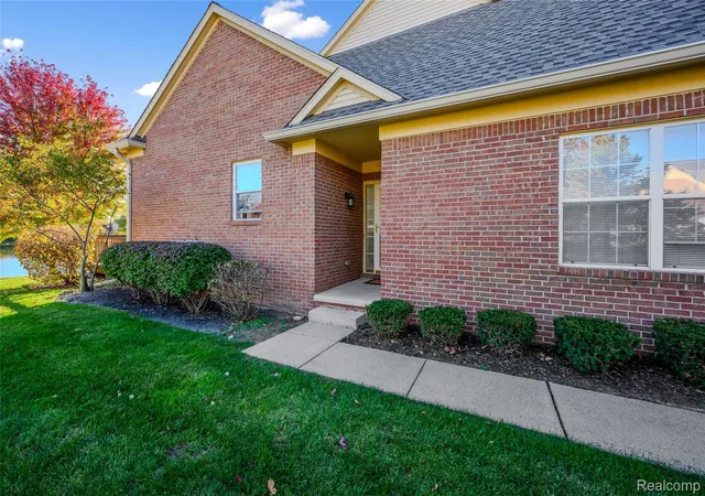 Condo for sale at 48523 Oak Brg Dr, Canton, MI 48188 | MLS# 20261078039