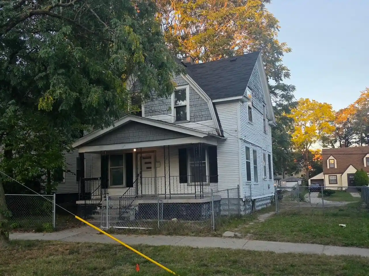 Photo 1 of Single family home for sale at 1116 Kalamazoo Ave Se, Grand Rapids, MI 49507 | MLS# 65026051518 | Listing updated on 2026-10-01