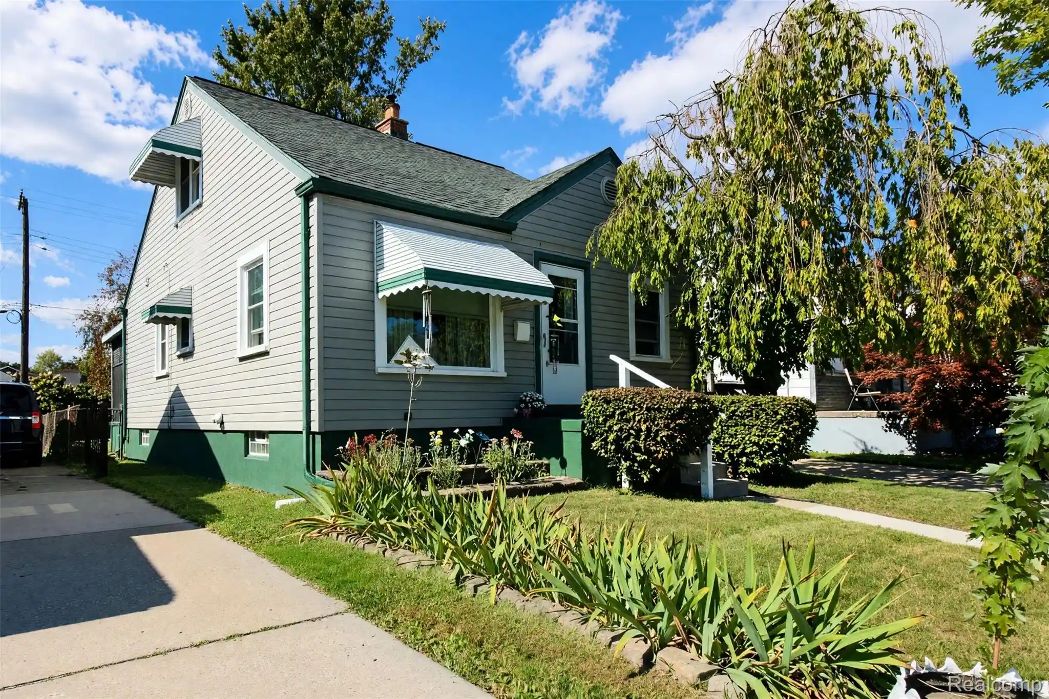 Photo 1 of Single family home for sale at 2072 11th Street, Wyandotte, MI 48192 | MLS# 20261078154 | Listing updated on 2026-10-18