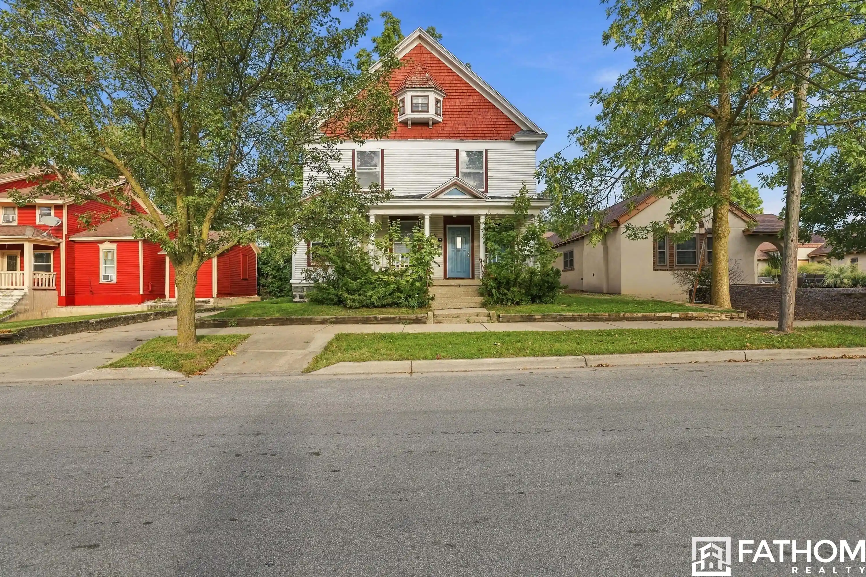 Photo 1 of Multi family home for sale at 112 Eastern Ave Se, Grand Rapids, MI 49503 | MLS# 65026051529 | Listing updated on 2026-10-01