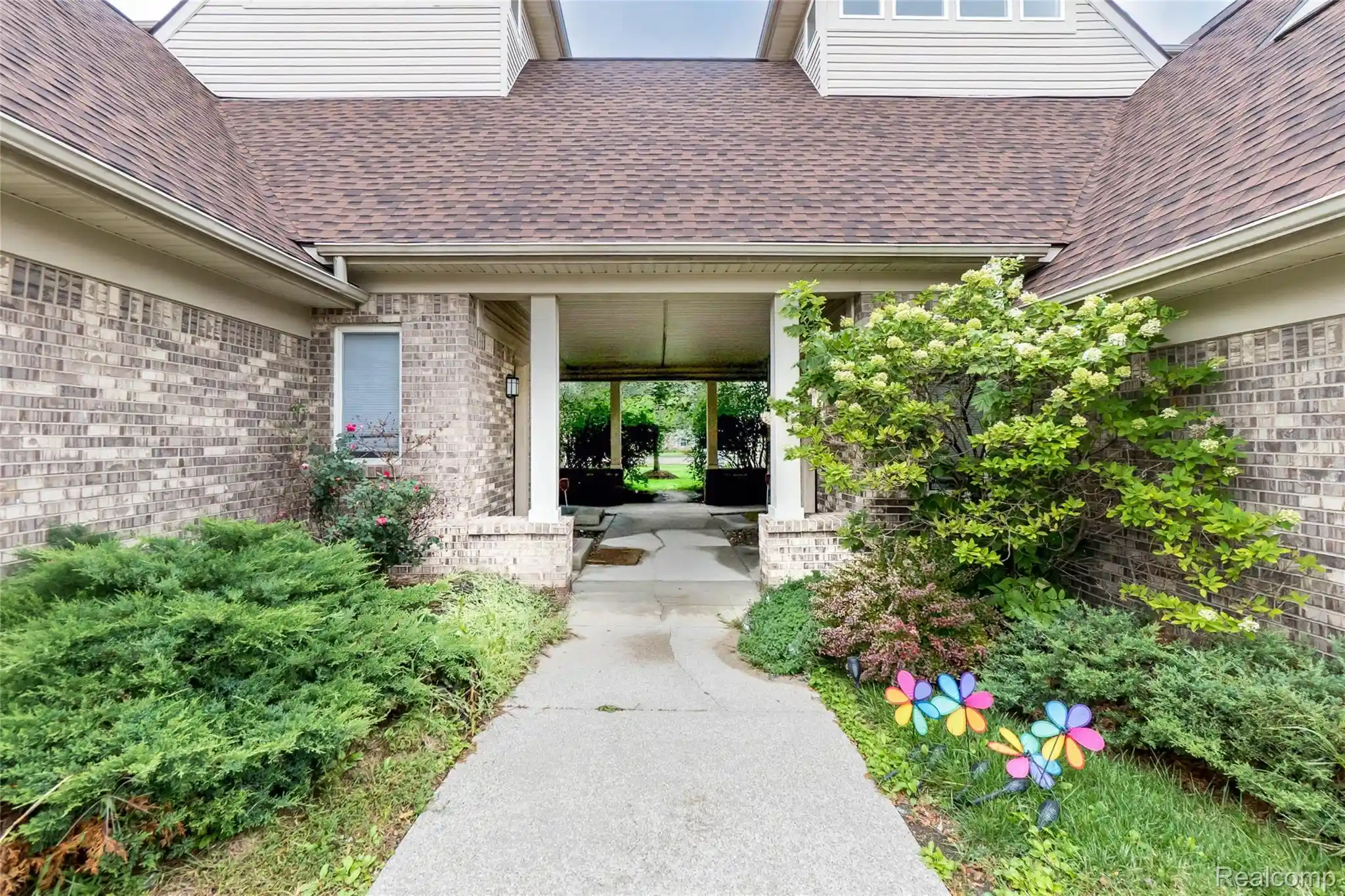 Condo for sale at 871 Brandon Ave #21, Pontiac, MI 48340 | MLS# 20261078186