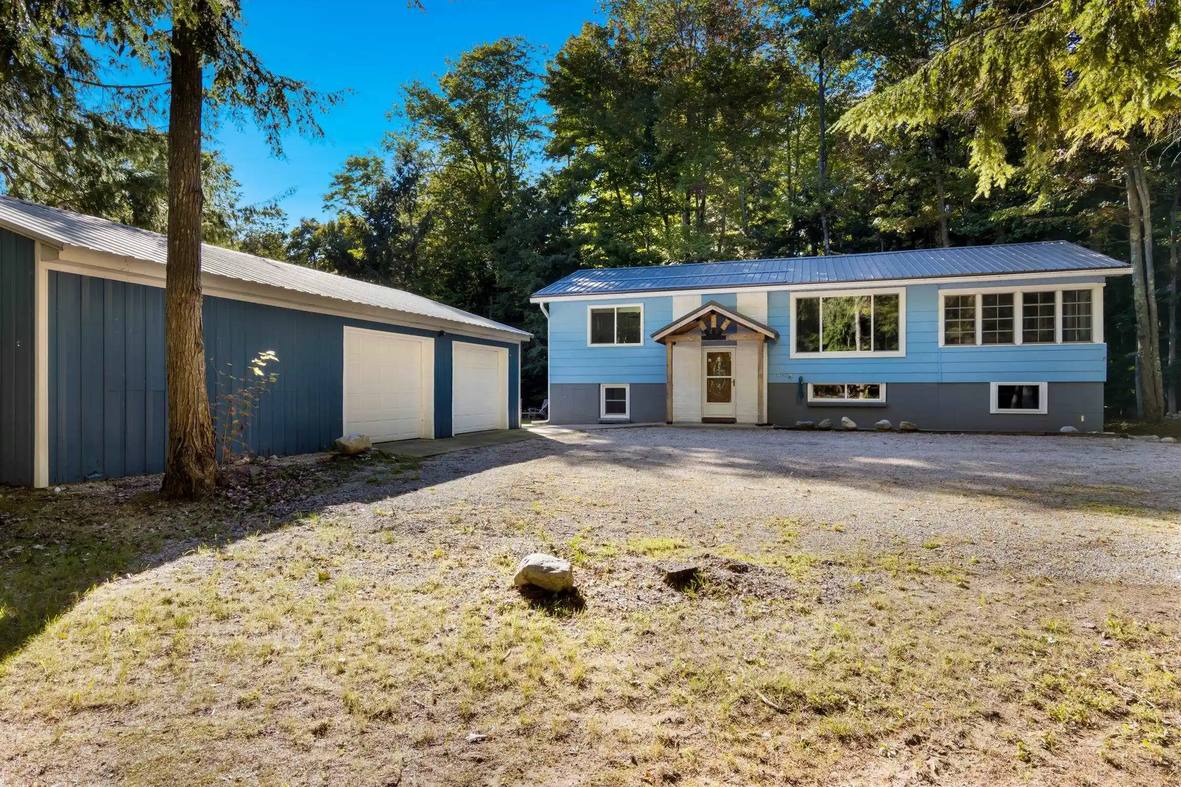 Photo 1 of Single family home for sale at 15603 E Cherry Park Dr, Northport, MI 49670 | MLS# 78080073978 | Listing updated on 2026-10-21