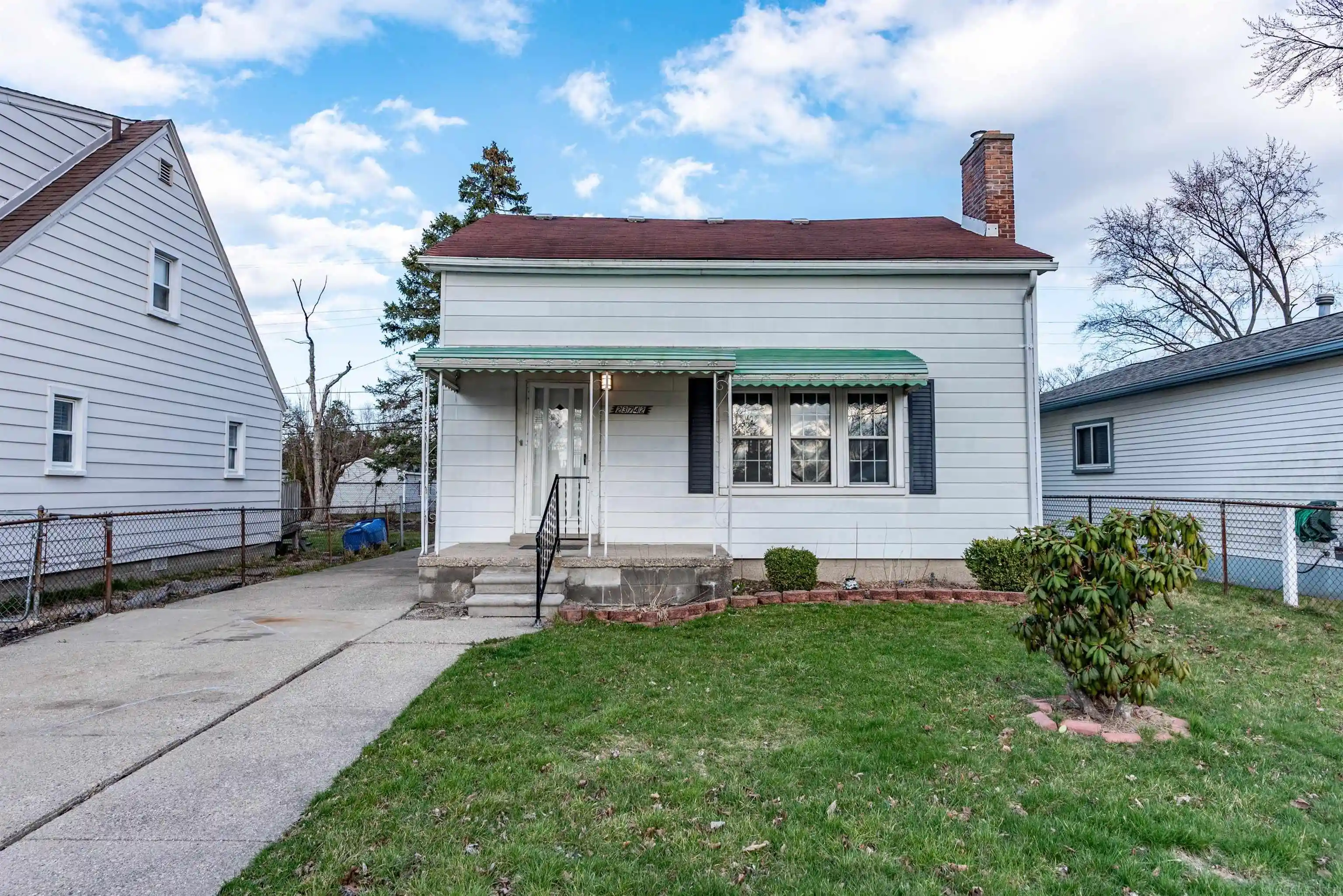 Photo 1 of Single family home for sale at 23742 Stewart Ave, Warren, MI 48089 | MLS# 58050223185 | Listing updated on 2026-10-18