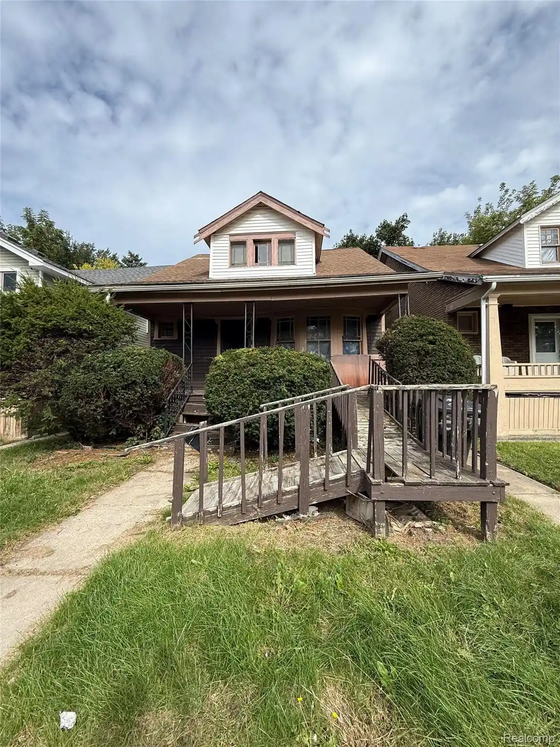 Photo 1 of Single family home for sale at 4630 Bewick St, Detroit, MI 48214 | MLS# 20261078482 | Listing updated on 2026-10-01