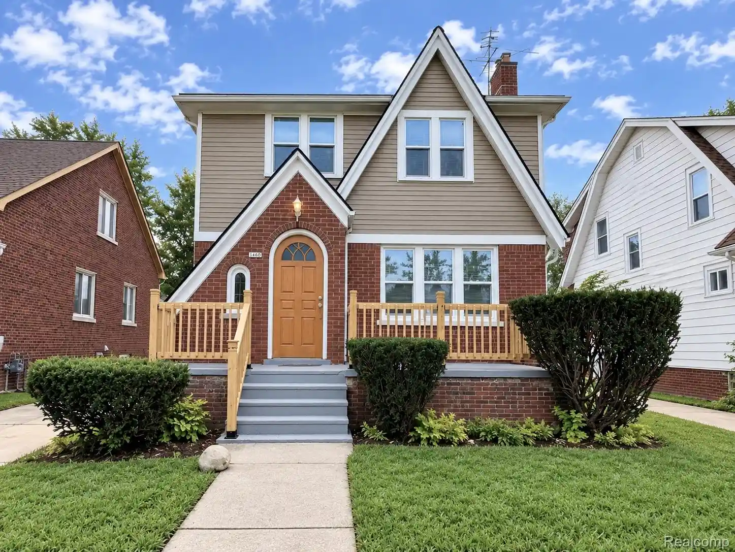 Photo 1 of Single family home for sale at 5727 Buckingham Ave, Detroit, MI 48224 | MLS# 20261078528 | Listing updated on 2026-10-01