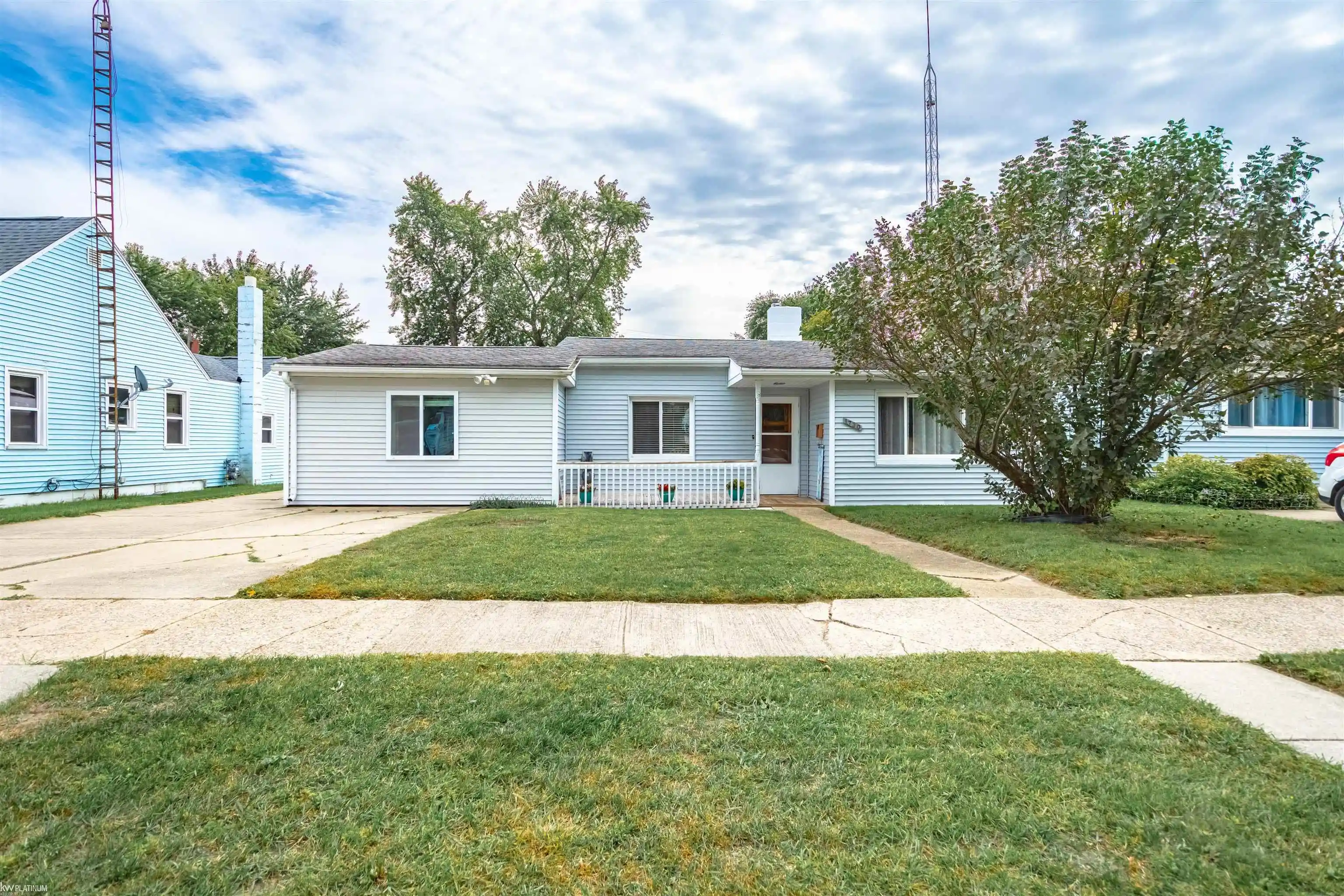 Photo 1 of Sale Pending at 1730 Jenks St, Port Huron, MI 48060 | MLS# 58050223241 | Listing updated on 2026-10-13