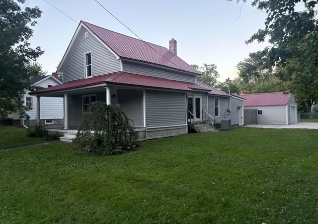 Photo 1 of Single family home for sale at 511 S Church St, Saint Johns, MI 48879 | MLS# 79080074009 | Listing updated on 2026-10-29