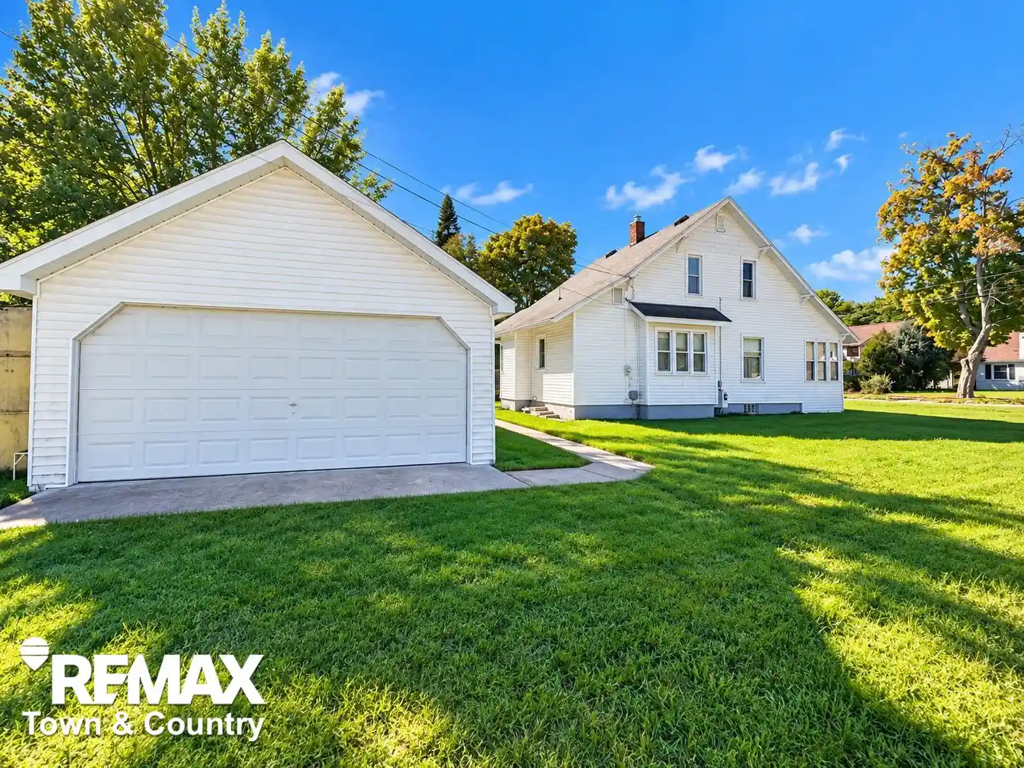 Photo 1 of Single family home for sale at 501 S Antler St, Gladwin, MI 48624 | MLS# 5050223279 | Listing updated on 2026-10-21