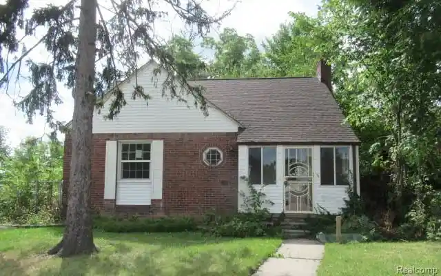 Photo 1 of Single family home for sale at 20694 Mccormick St, Detroit, MI 48224 | MLS# 20261078678 | Listing updated on 2026-09-30