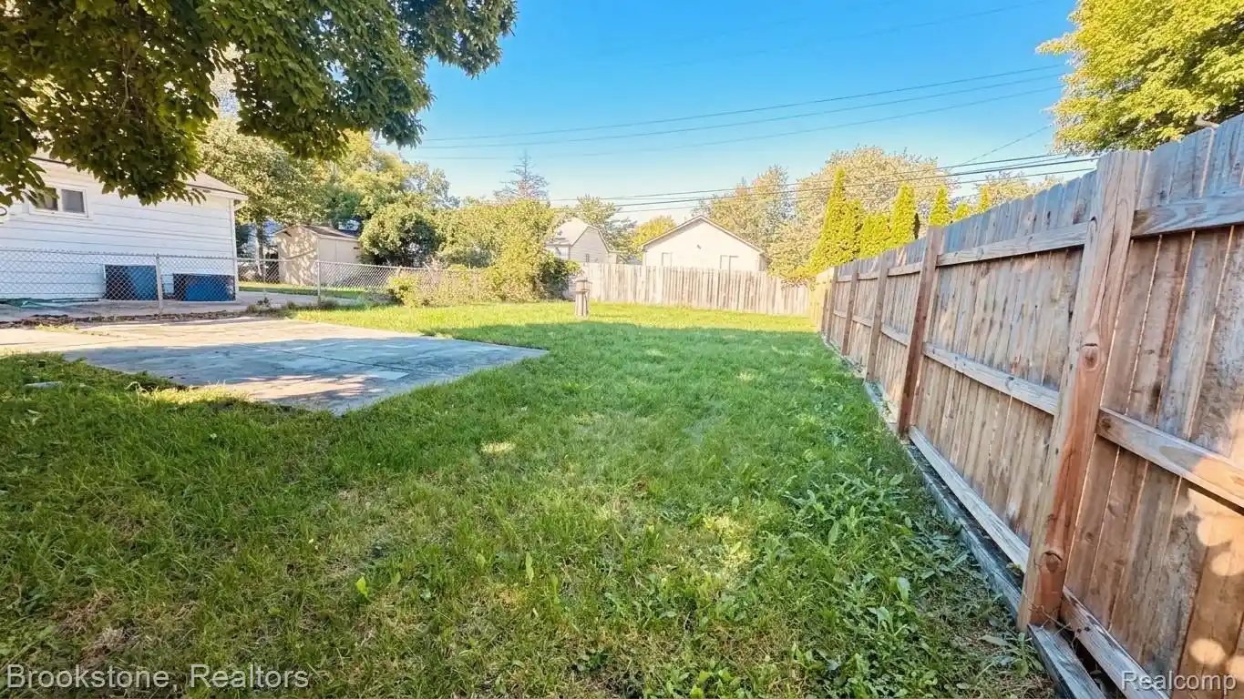 Photo 1 of Land for sale at 23275 Stewart Ave, Warren, MI 48089 | MLS# 20261078711 | Listing updated on 2026-09-29