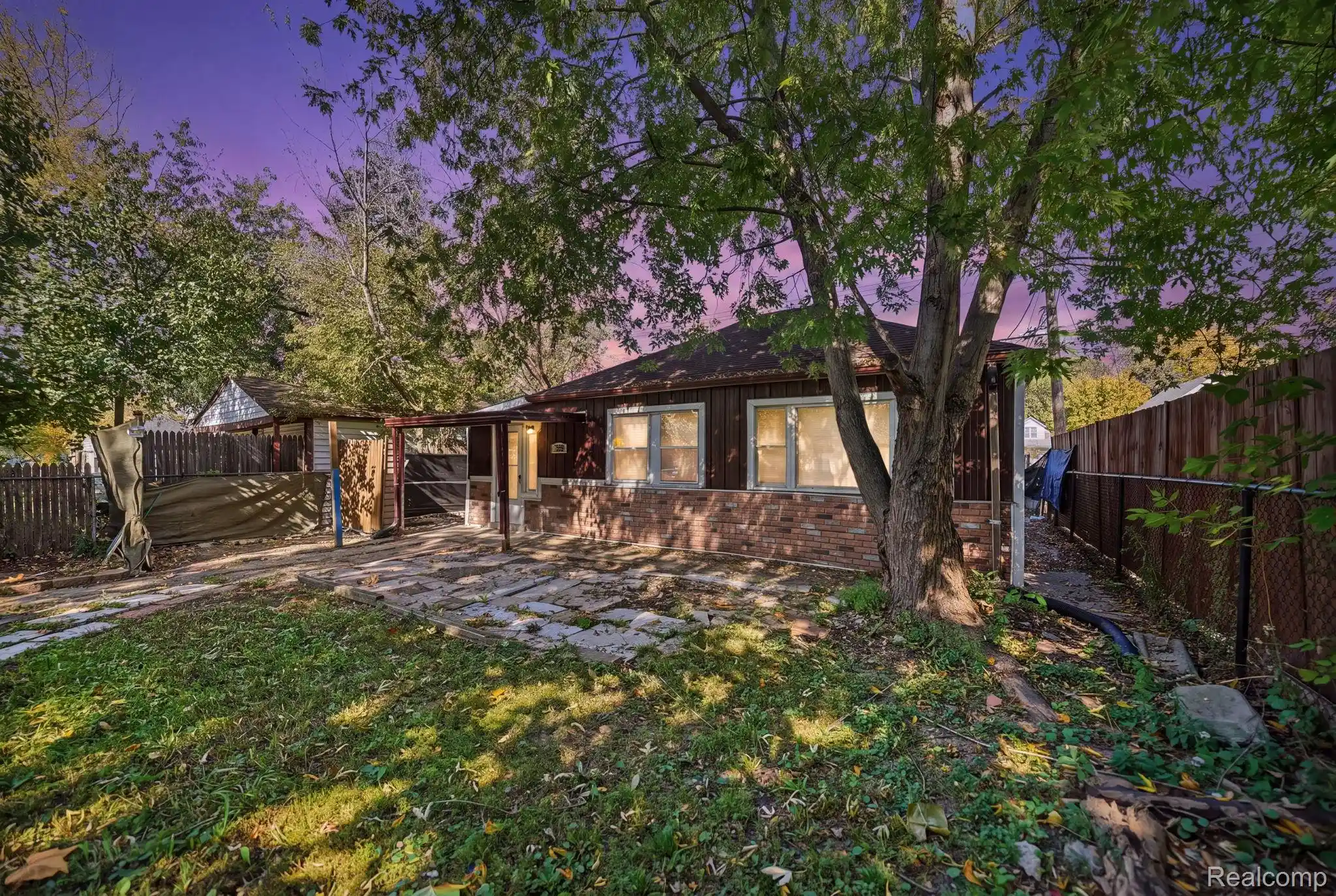 Photo 1 of Single family home for sale at 7559 Toepfer Rd, Warren, MI 48091 | MLS# 20261078743 | Listing updated on 2026-10-16