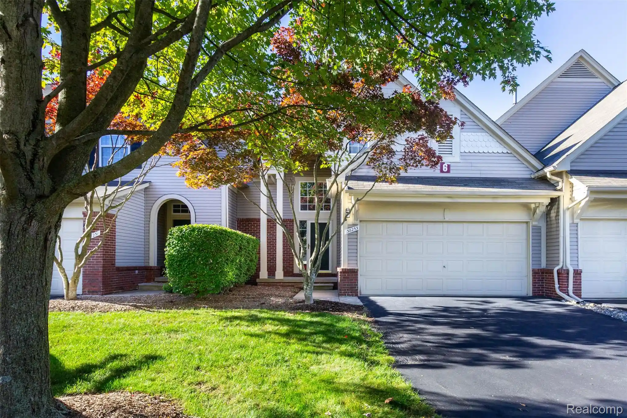 Photo 1 of Condo for sale at 38253 Saratoga Cir, Farmington Hills, MI 48331 | MLS# 20261078813 | Listing updated on 2026-10-22