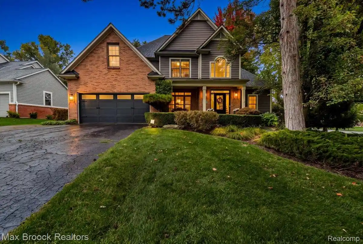 Photo 1 of Single family home for sale at 6979 Woodlyn Ct, Clarkston, MI 48348 | MLS# 20261078832 | Listing updated on 2026-10-02