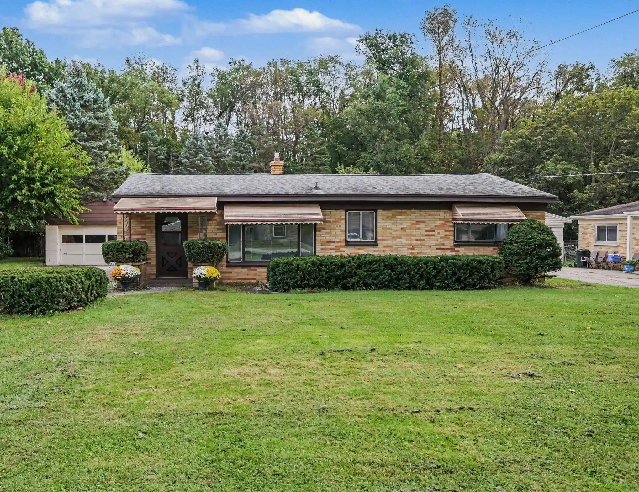 Photo 1 of Sale Pending at 3302 Normandy Ave, Kalamazoo, MI 49048 | MLS# 66026051904 | Listing updated on 2026-10-25