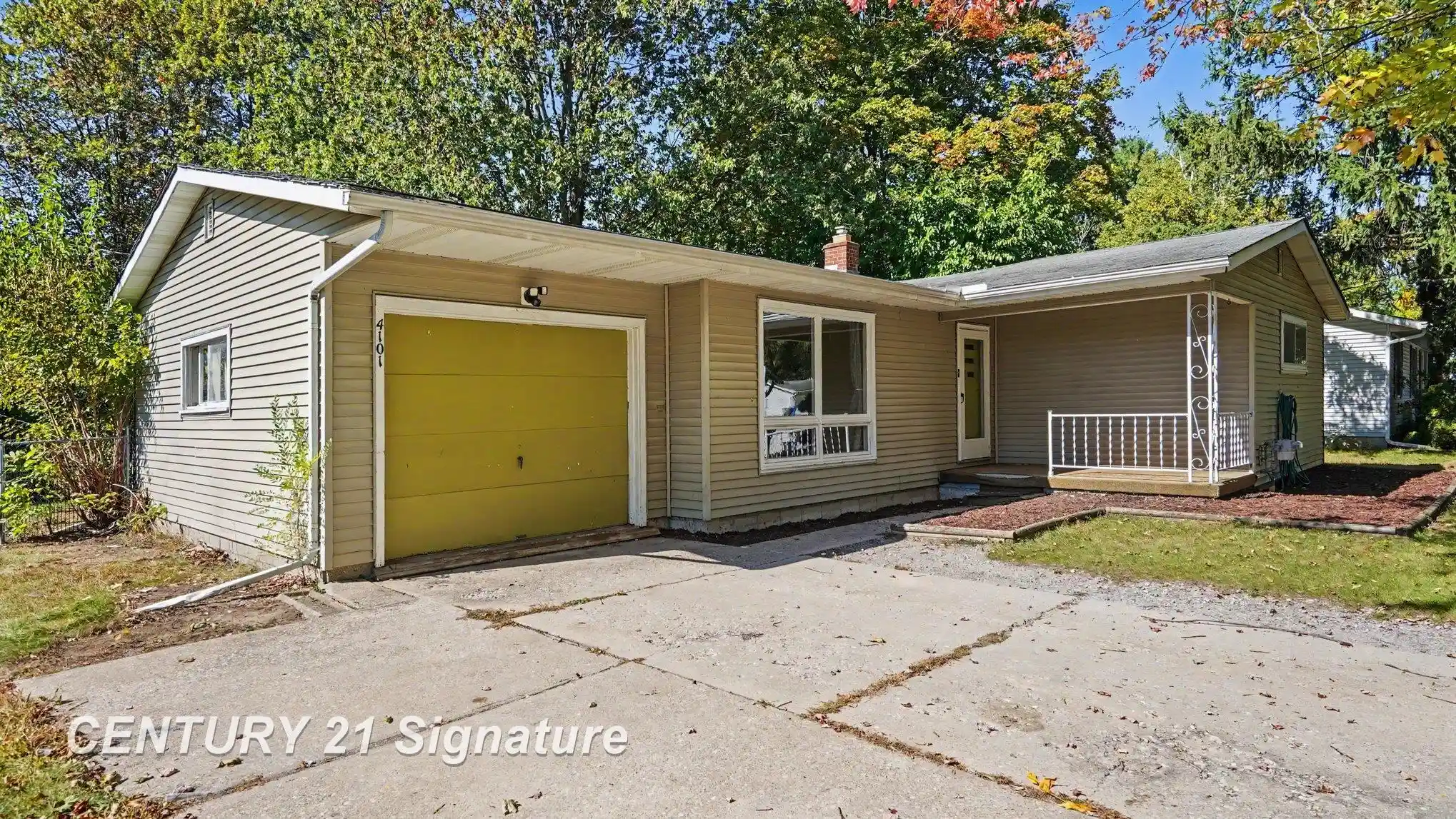 Photo 1 of Single family home for sale at 4101 Swede Ave, Midland, MI 48642 | MLS# 61050223359 | Listing updated on 2026-09-30