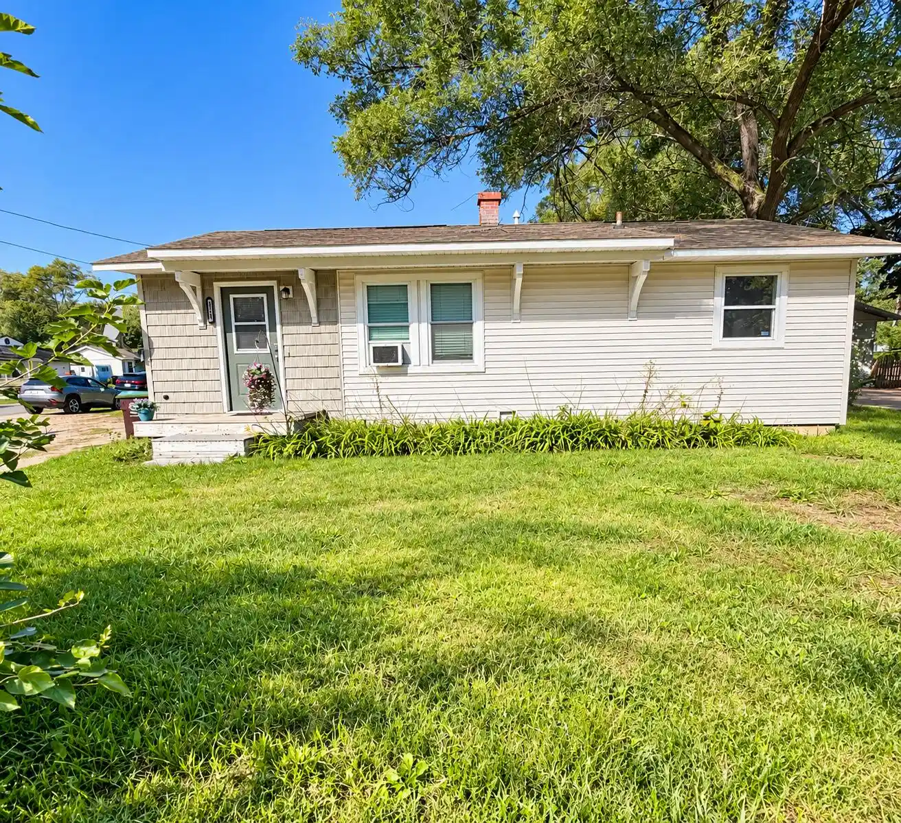 Photo 1 of Single family home for sale at 2260 Oak Park Dr, Muskegon, MI 49442 | MLS# 71026051935 | Listing updated on 2026-10-25