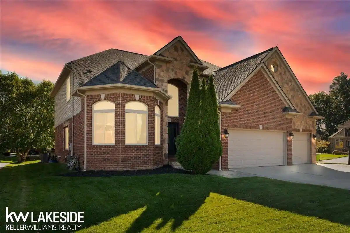 Photo 1 of Single family home for sale at 43526 Pintail Dr, Clinton Township, MI 48038 | MLS# 58050223405 | Listing updated on 2026-10-24