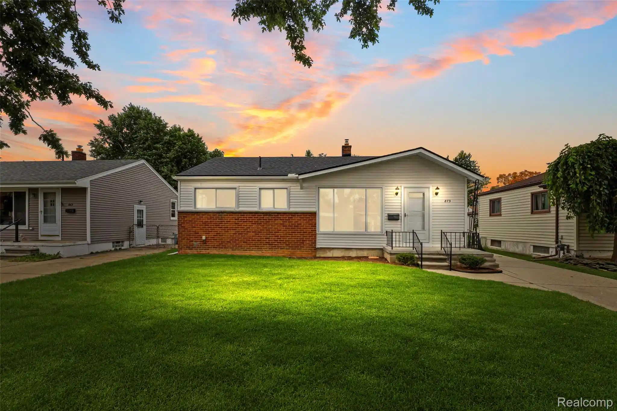 Photo 1 of Single family home for sale at 873 Schuman St, Garden City, MI 48135 | MLS# 20261079158 | Listing updated on 2026-10-23