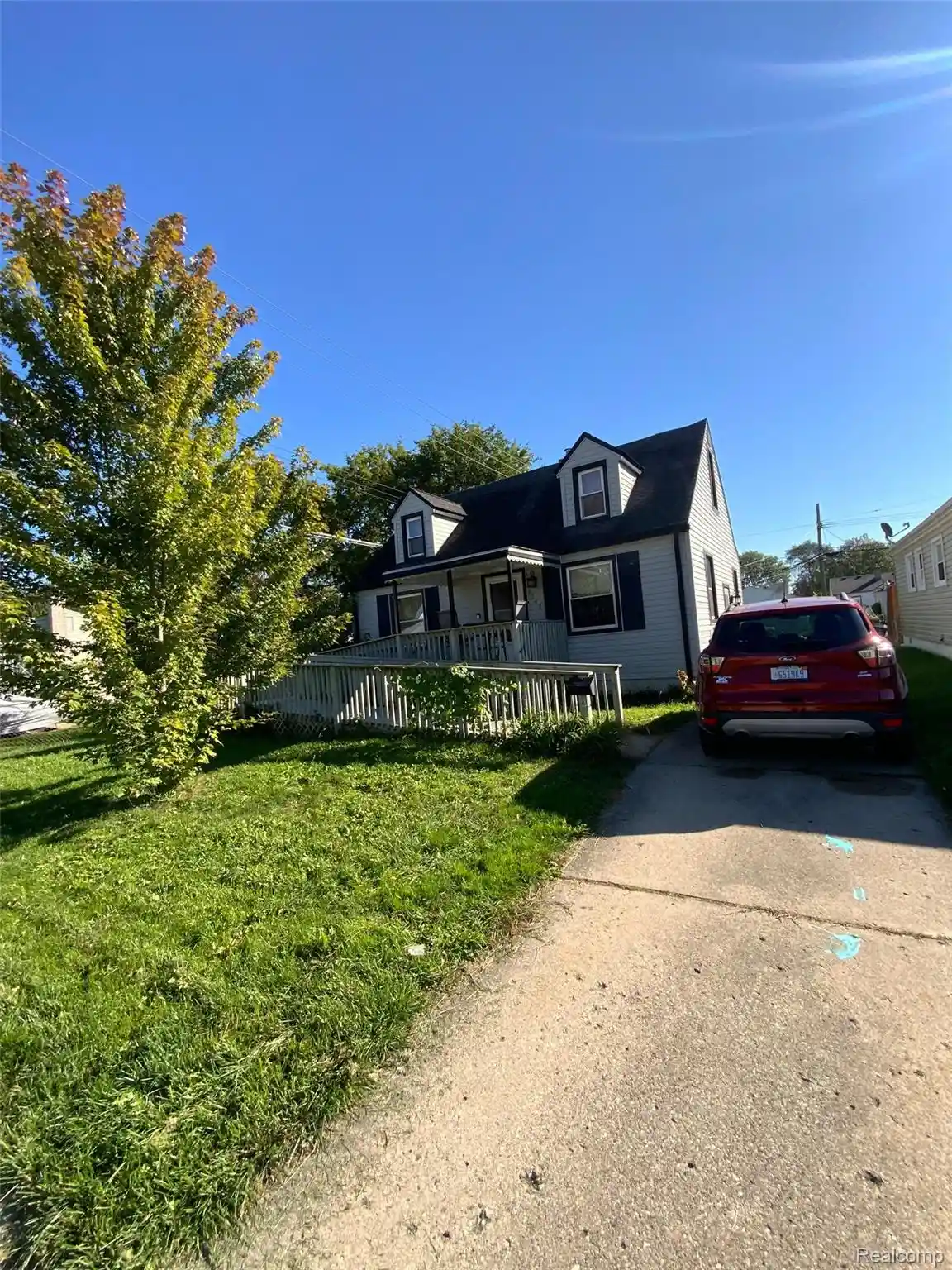 Photo 1 of Single family home for sale at 4643 Winifred St, Wayne, MI 48184 | MLS# 20261079218 | Listing updated on 2026-10-02