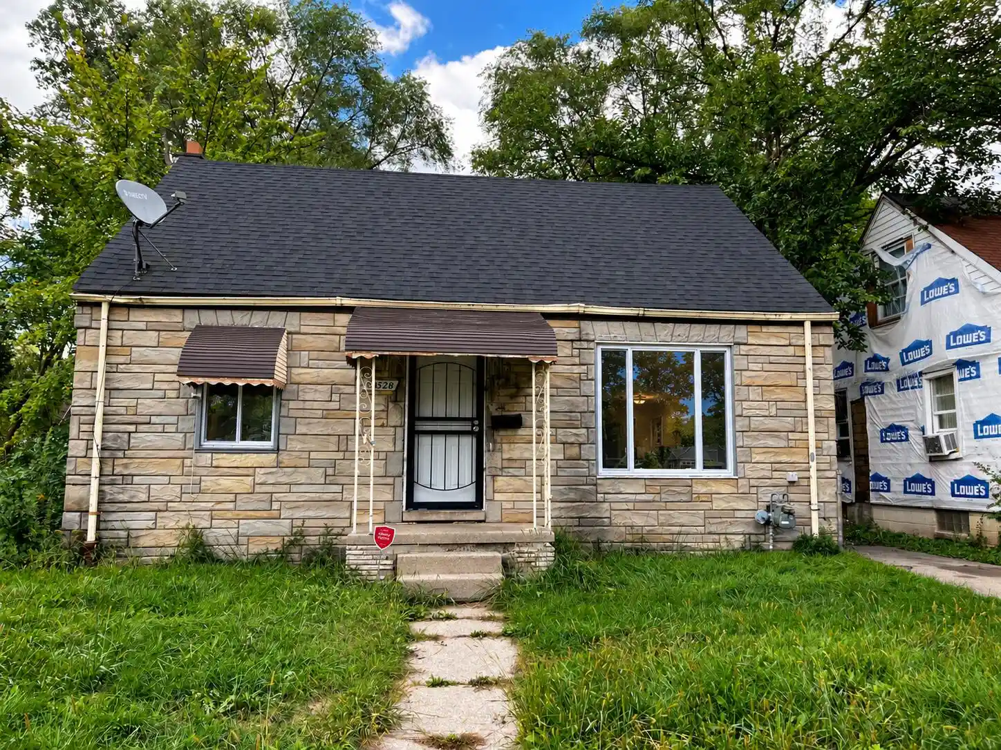 Photo 1 of Single family home for sale at 20528 Hamburg St, Detroit, MI 48205 | MLS# 81026052113 | Listing updated on 2026-10-14