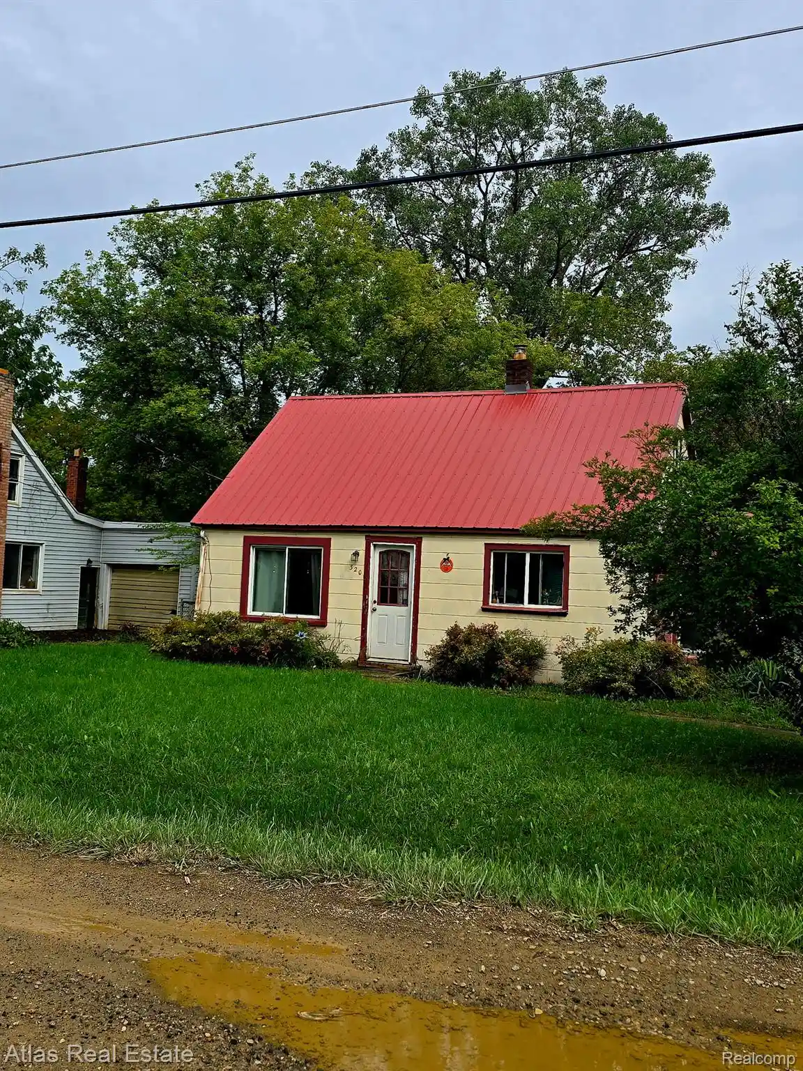 Photo 1 of Single family home for sale at 3201 Myrton St, Burton, MI 48529 | MLS# 20261079289 | Listing updated on 2026-10-01