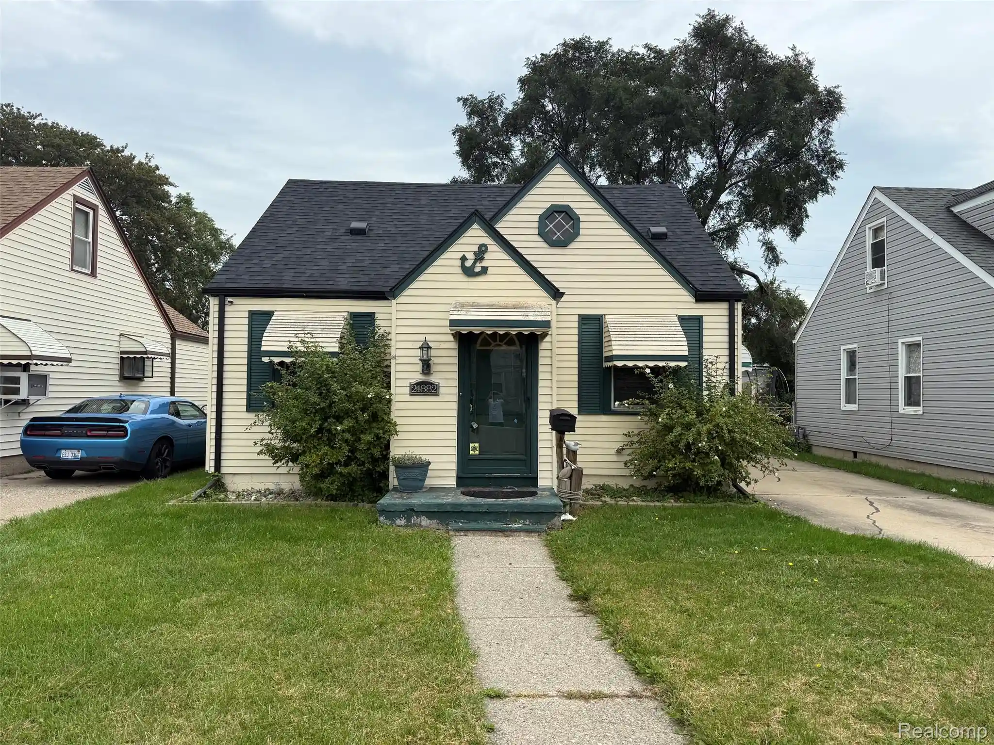 Photo 1 of Single family home for sale at 24882 Wilmot Ave, Eastpointe, MI 48021 | MLS# 20261079318 | Listing updated on 2026-10-01