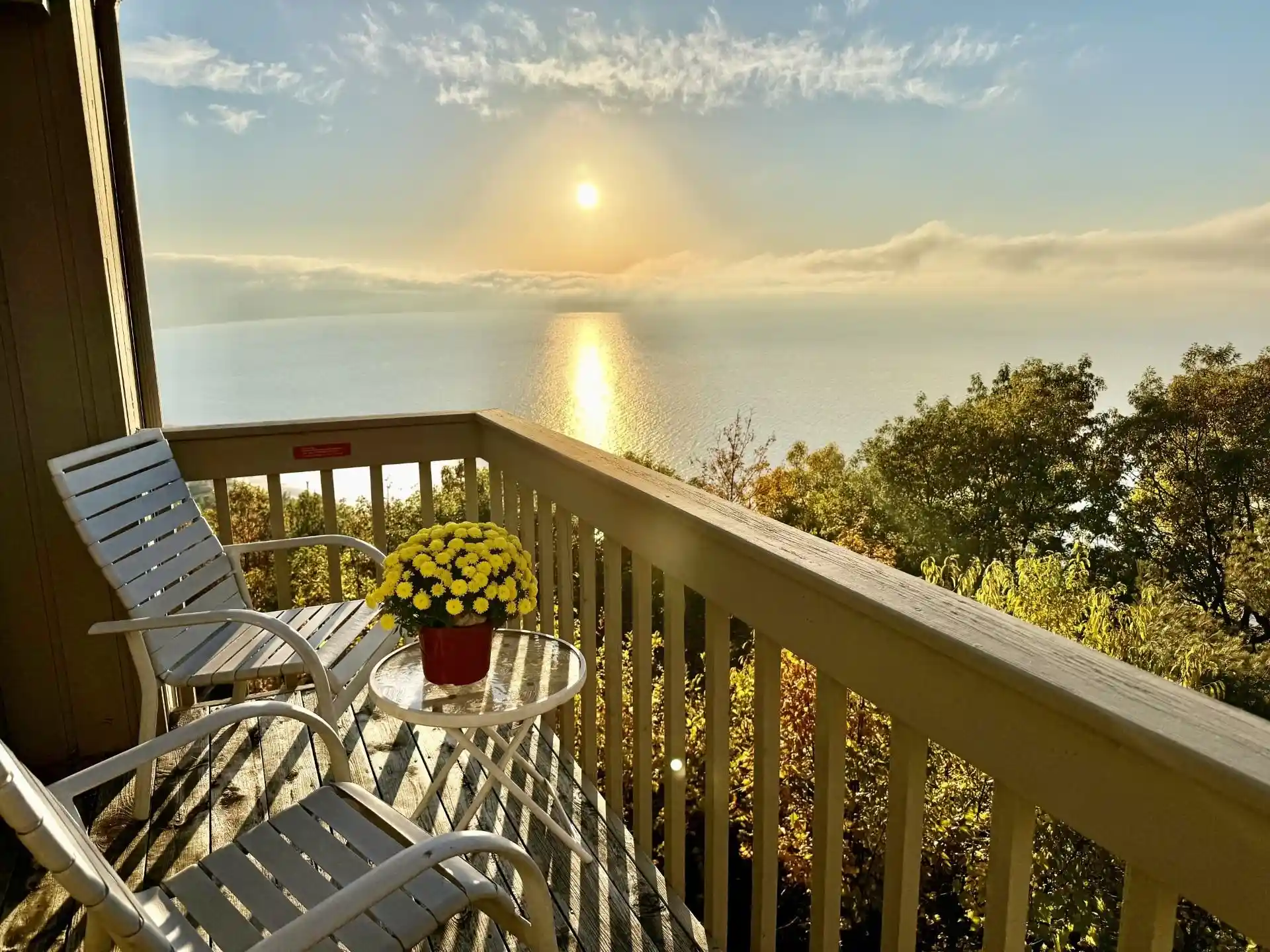 Photo 1 of Condo for sale at 8d Pinnacle Pl, Glen Arbor, MI 49636 | MLS# 78080074077 | Listing updated on 2026-10-25