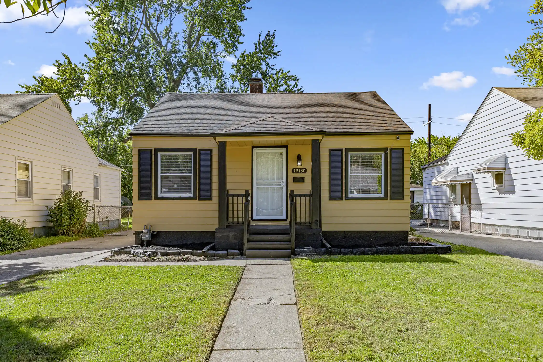 Photo 1 of Single family home for sale at 19130 Woodcrest St, Harper Woods, MI 48225 | MLS# 81026052328 | Listing updated on 2026-10-21