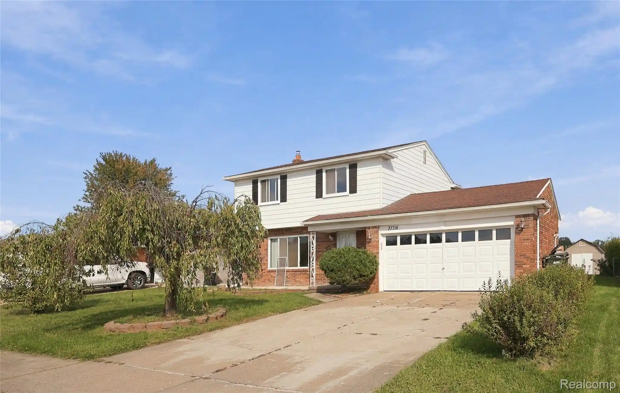 Photo 1 of Single family home for sale at 37718 Douglas Ct, Sterling Heights, MI 48310 | MLS# 20261079552 | Listing updated on 2026-10-20