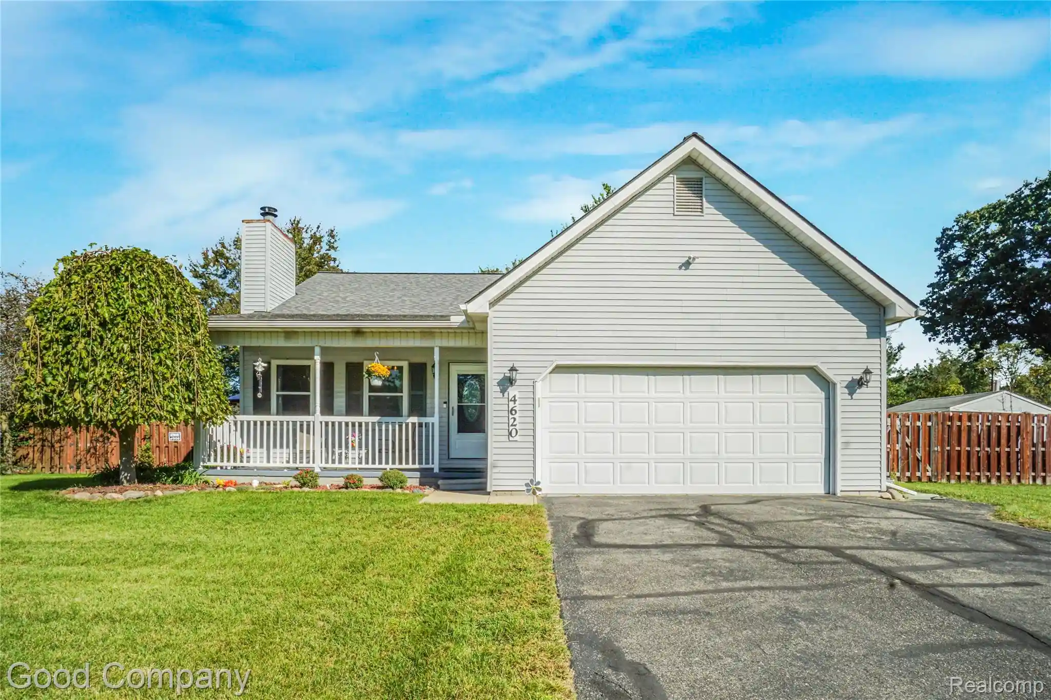 Photo 1 of Single family home for sale at 4620 Woodhull Dr, Clarkston, MI 48346 | MLS# 20261079605 | Listing updated on 2026-10-31