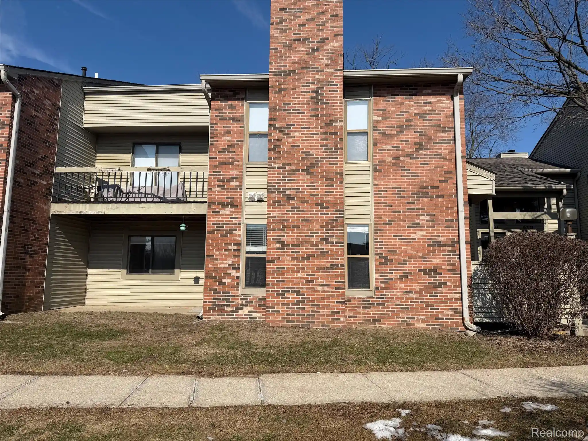 Condo for sale at 22140 Indian Crk Dr, Farmington Hills, MI 48335 | MLS# 20261079731