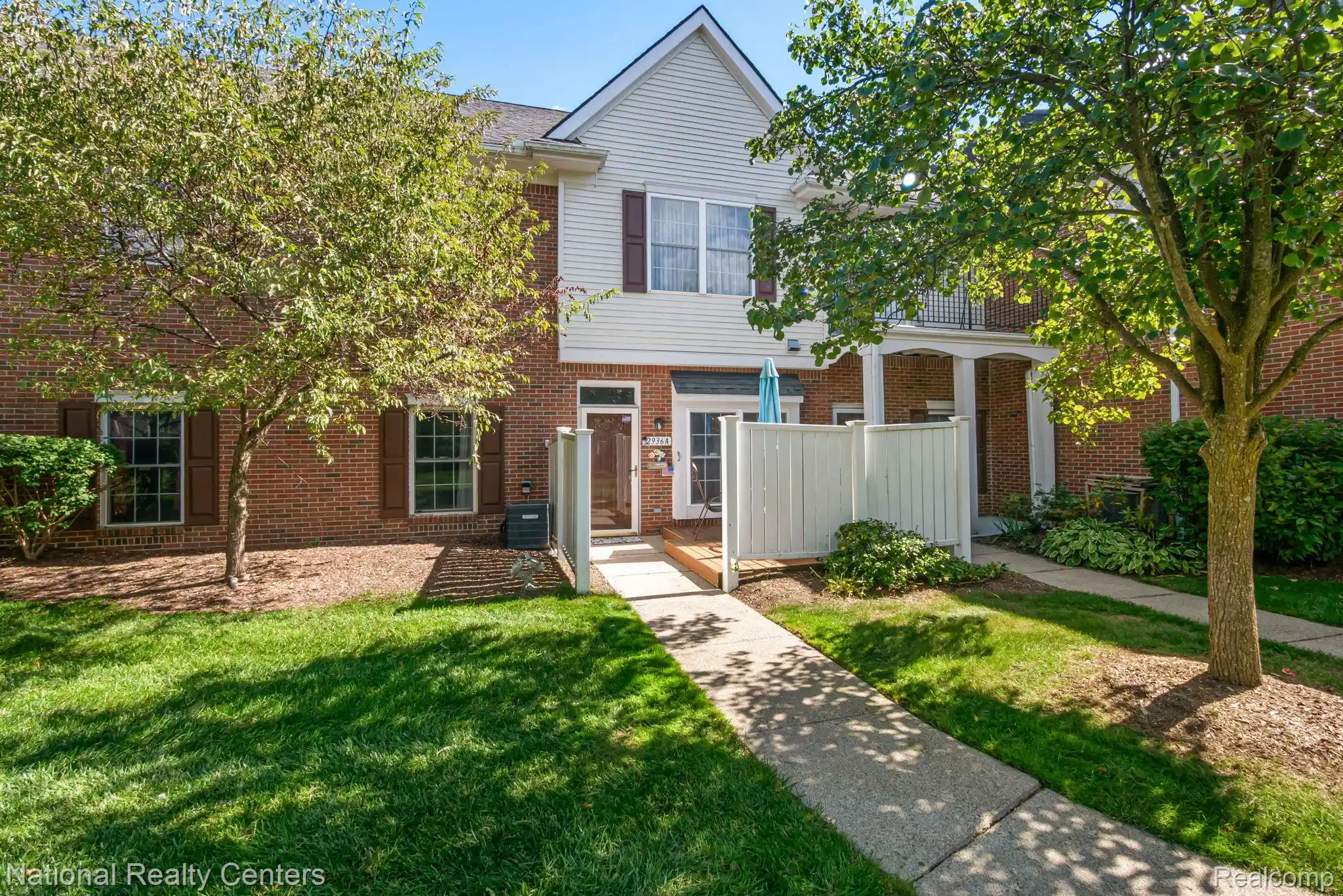 Photo 1 of Condo for sale at 2936 Cottonwood Dr, Waterford, MI 48328 | MLS# 20261079797 | Listing updated on 2026-10-03