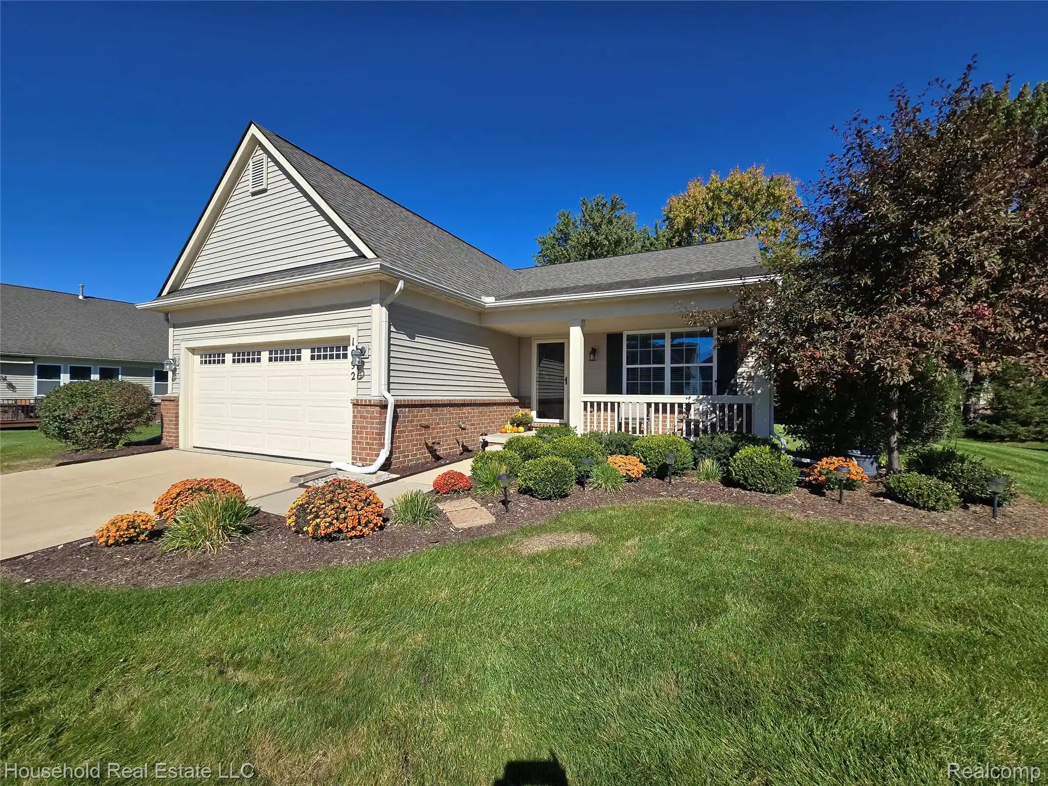 Photo 1 of Condo for sale at 1092 Paddock Dr #80, South Lyon, MI 48178 | MLS# 20261079825 | Listing updated on 2026-10-28